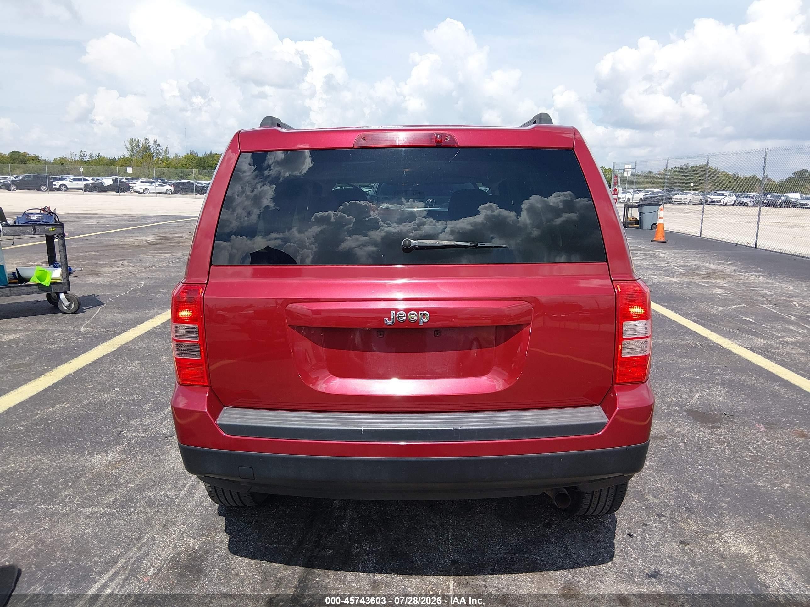 2015 Jeep Patriot Sport Red vin: 1C4NJPBAXFD235315