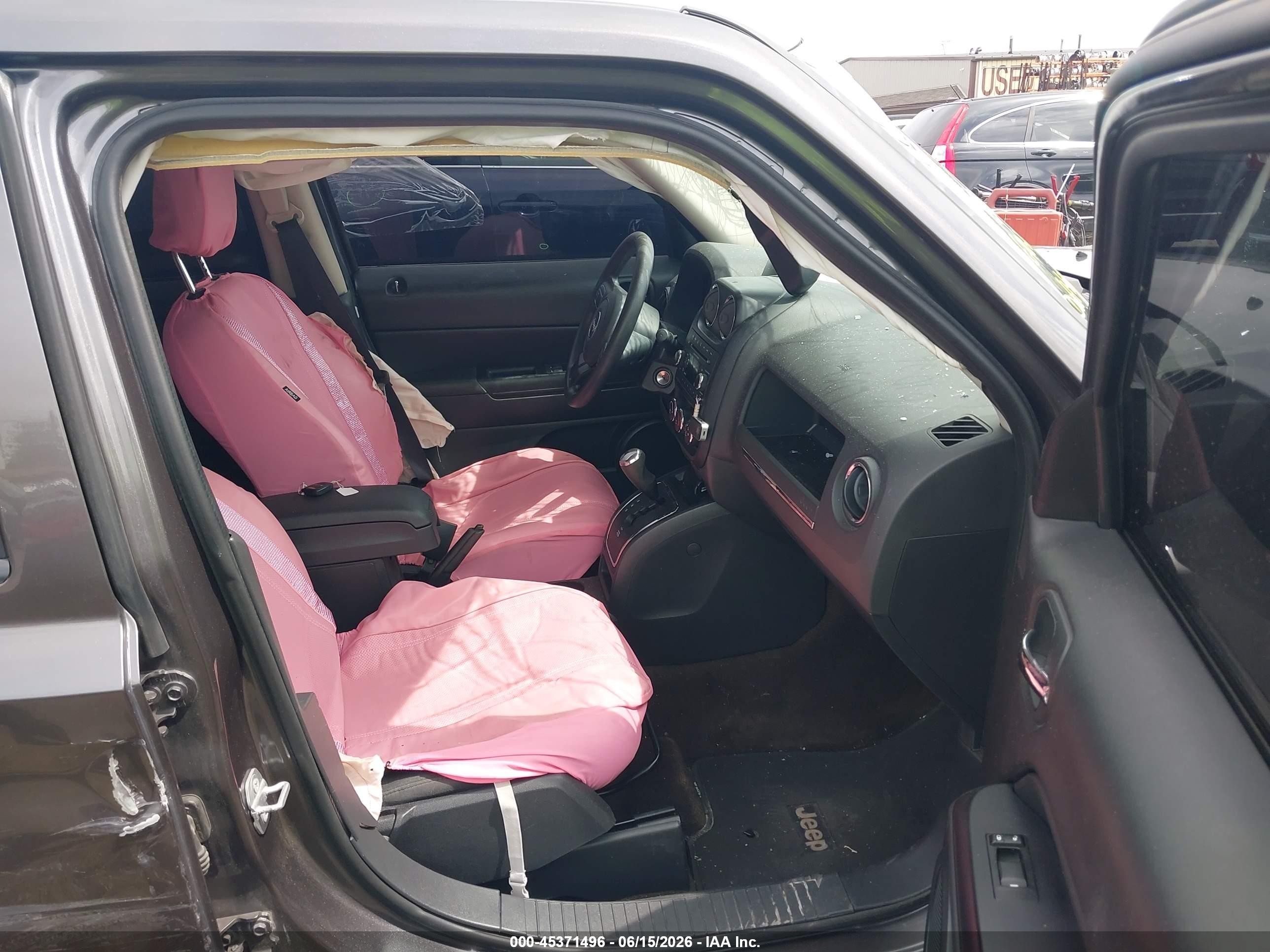 2015 Jeep Patriot Altitude Edition Серый vin: 1C4NJPBAXFD328240