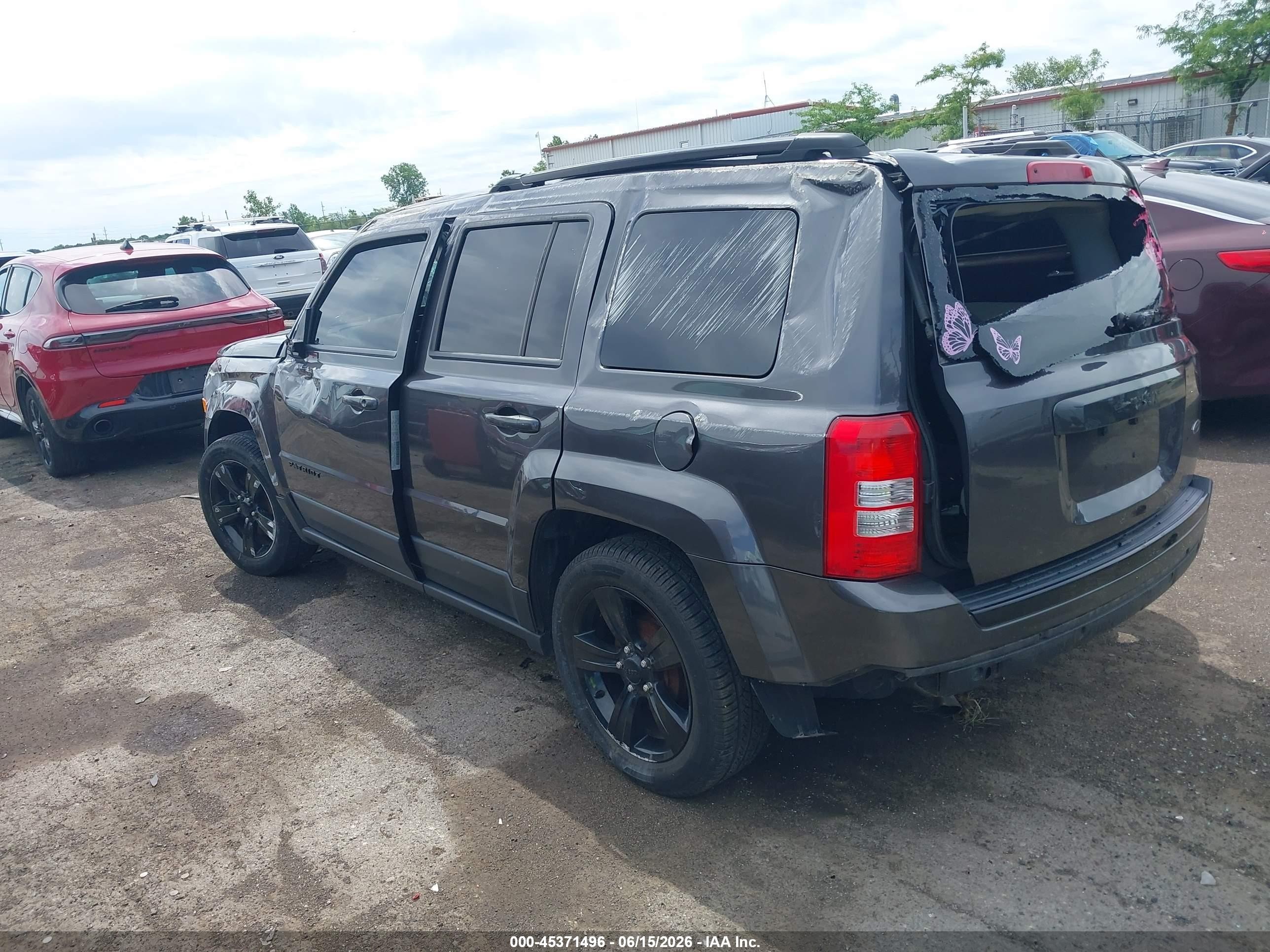 2015 Jeep Patriot Altitude Edition Серый vin: 1C4NJPBAXFD328240