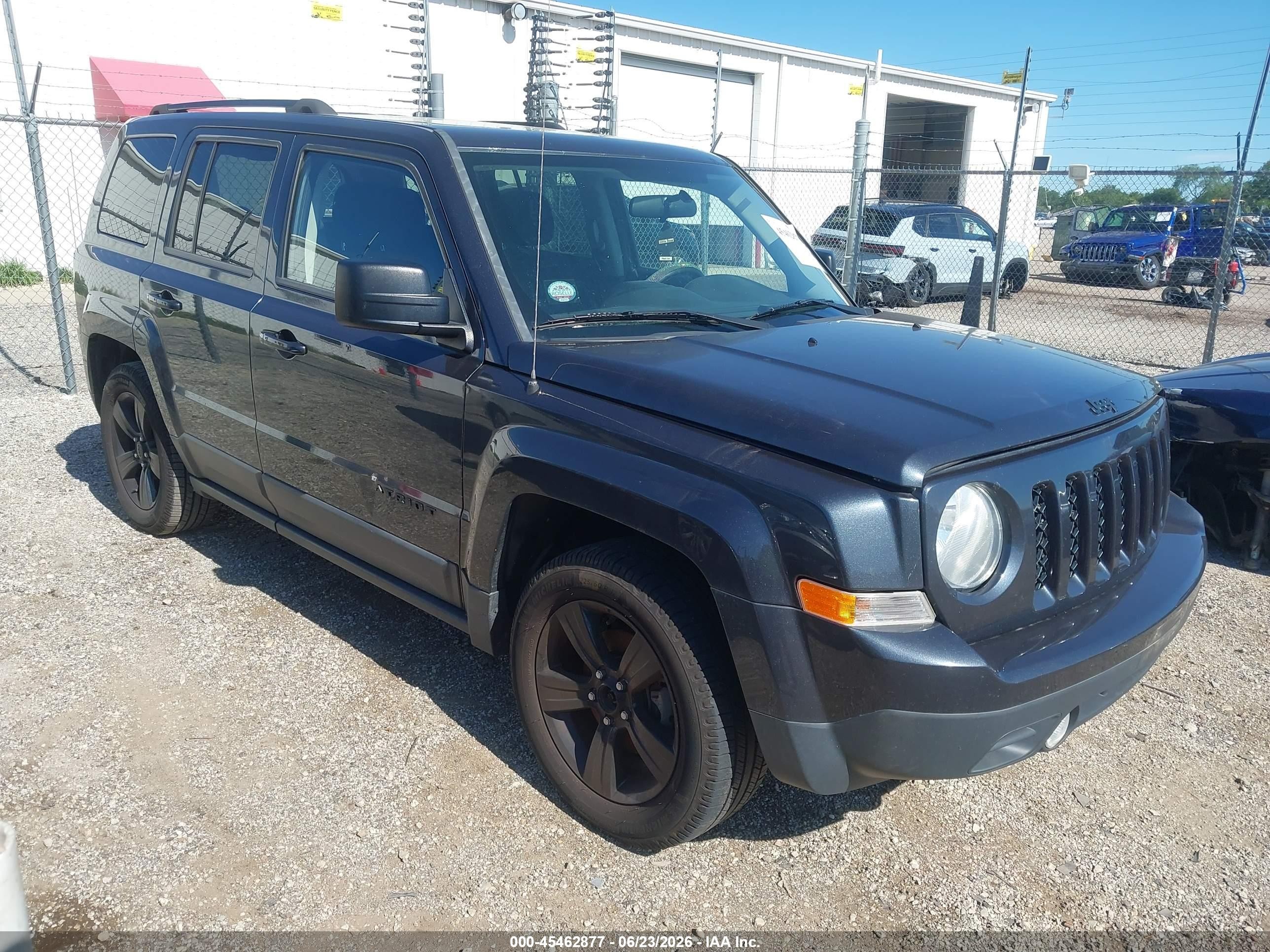 1C4NJPBAXFD372190