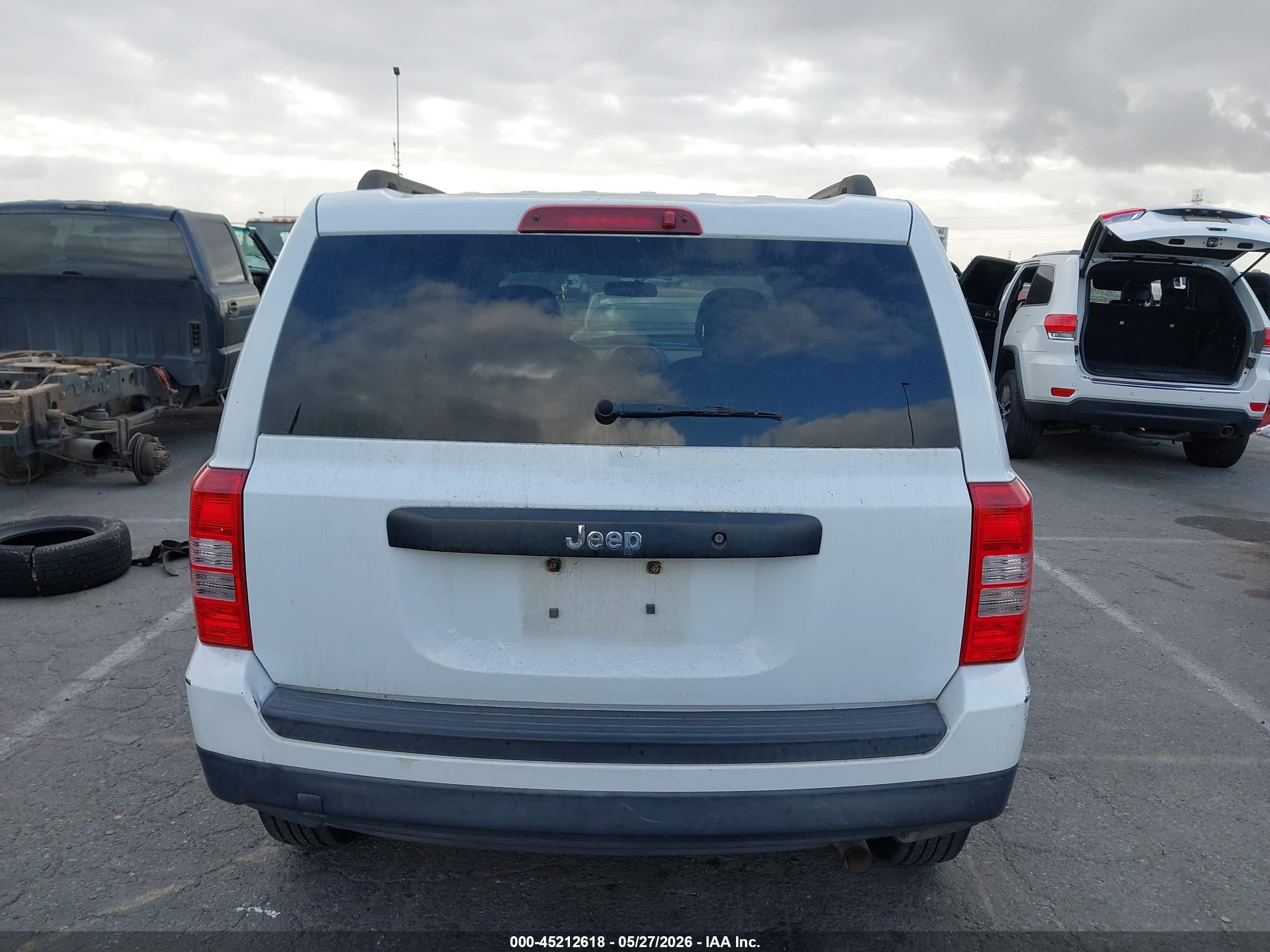 2015 Jeep Patriot Sport White vin: 1C4NJPBAXFD438379
