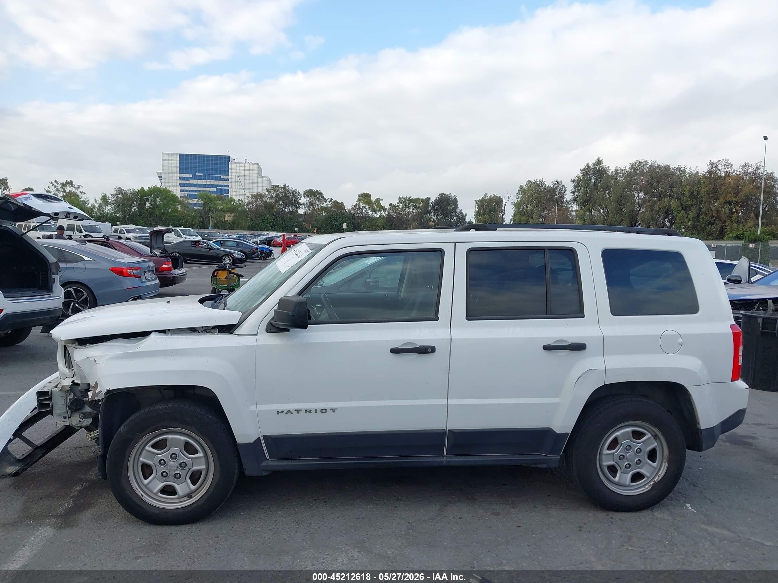 2015 Jeep Patriot Sport White vin: 1C4NJPBAXFD438379