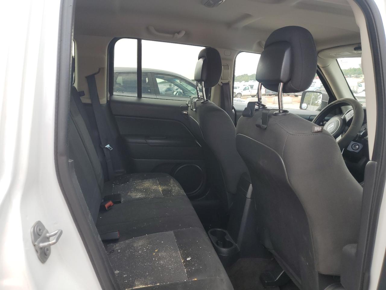 2015 Jeep Patriot Sport White vin: 1C4NJPBB0FD304828