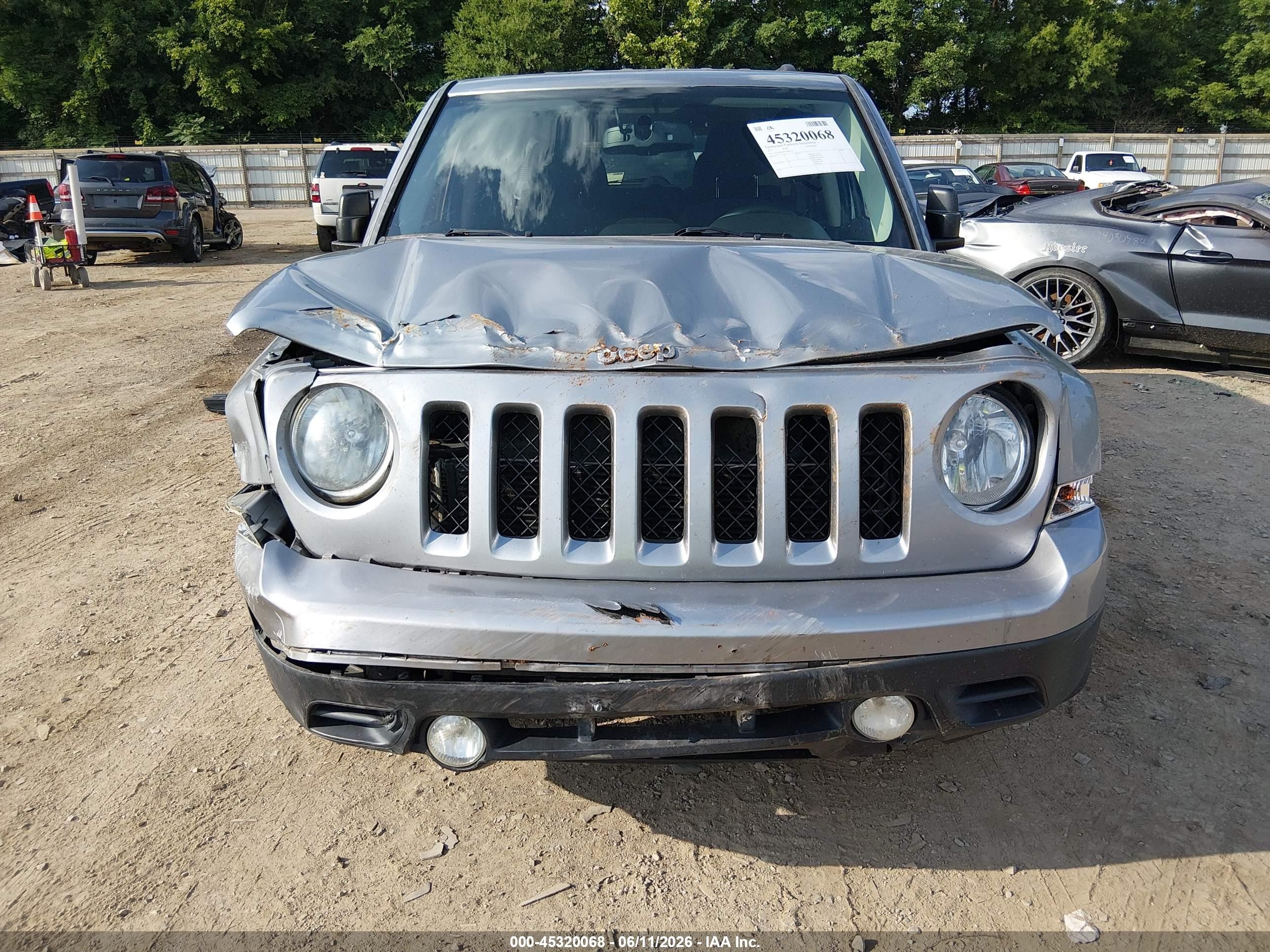 2015 Jeep Patriot Sport Silver vin: 1C4NJPBB0FD380176