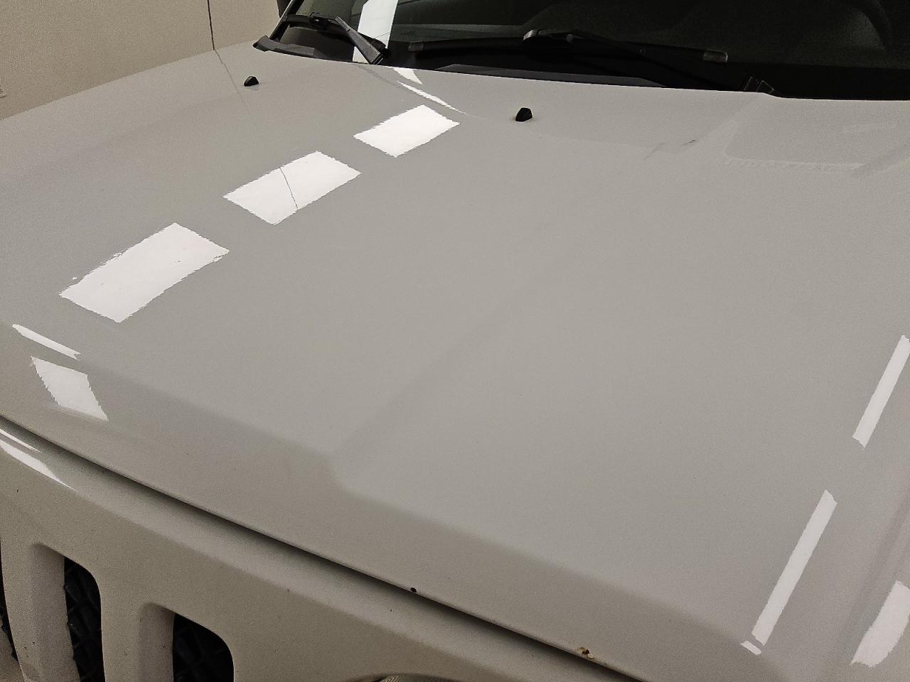 2015 Jeep Patriot Sport White vin: 1C4NJPBB1FD264405 Damage: Hood, Hail Damage, 10 Or More