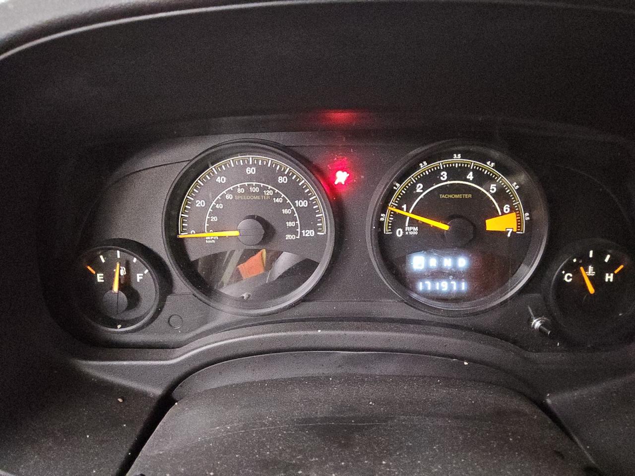 2015 Jeep Patriot Sport White vin: 1C4NJPBB1FD264405 Damage: Warning Light - Air Bag, On, Unacceptable