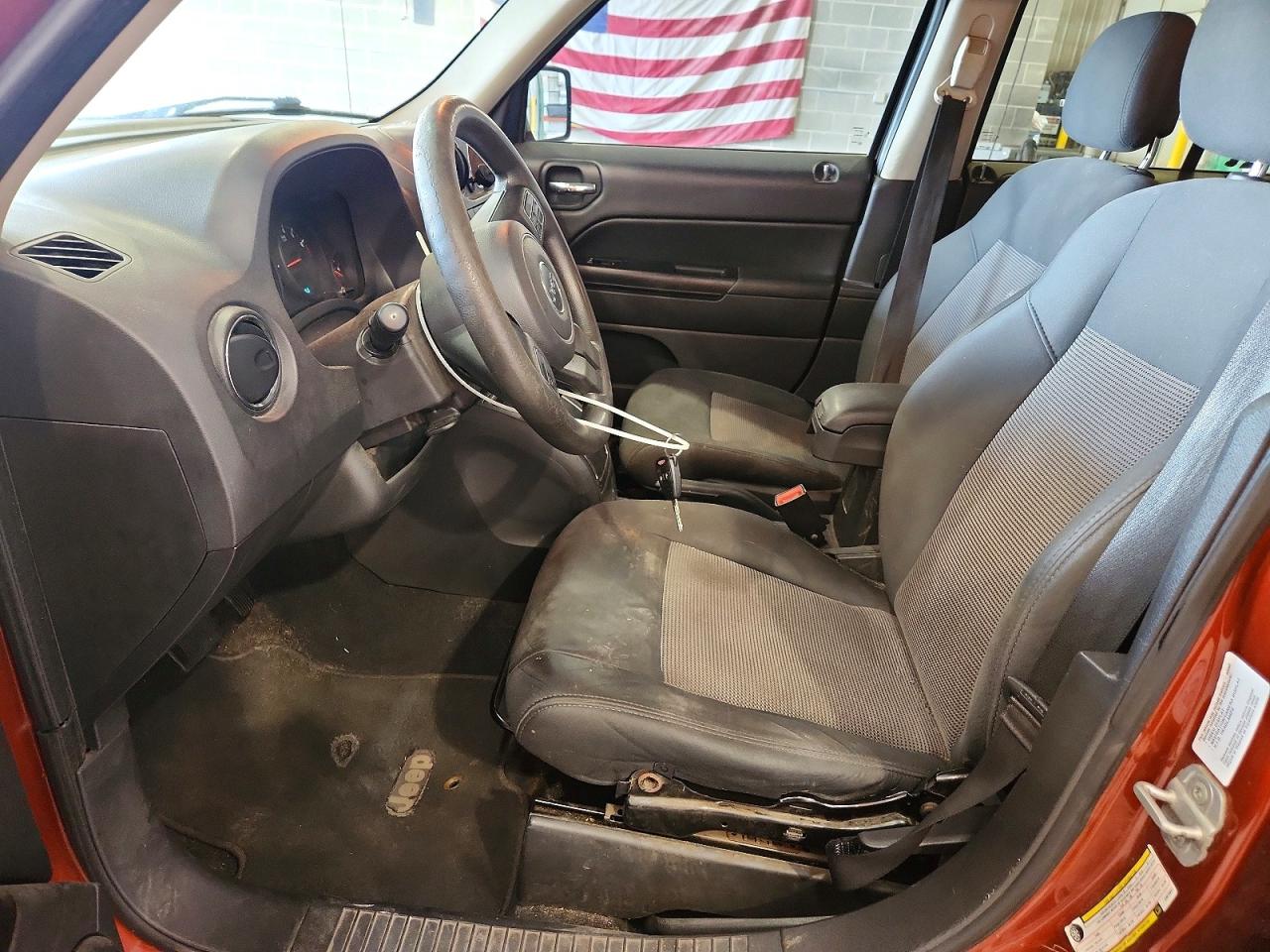 2012 Jeep Patriot Sport Оранжевый vin: 1C4NJPBB2CD613647