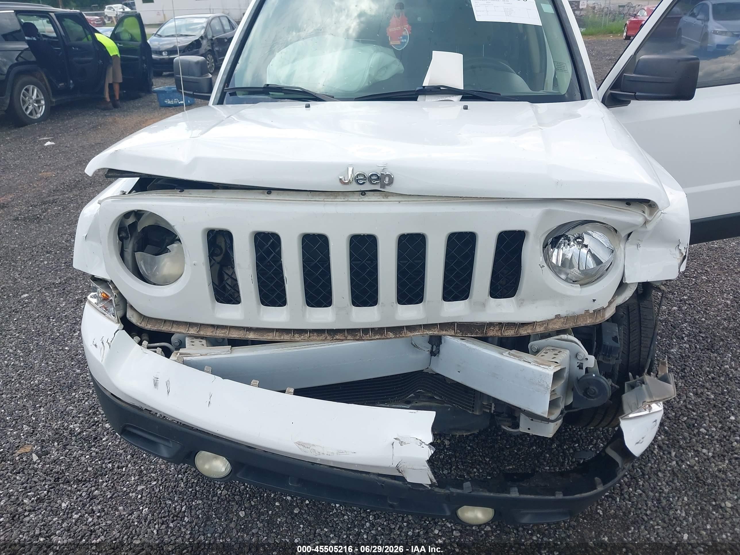 2012 Jeep Patriot Sport Белый vin: 1C4NJPBB3CD557105