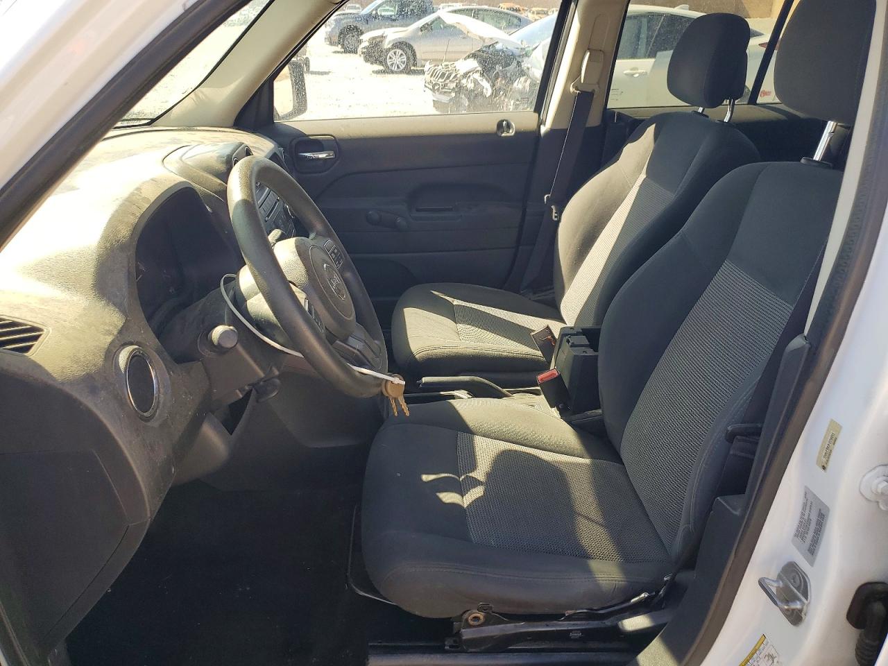 2015 Jeep Patriot Sport White vin: 1C4NJPBB3FD250893
