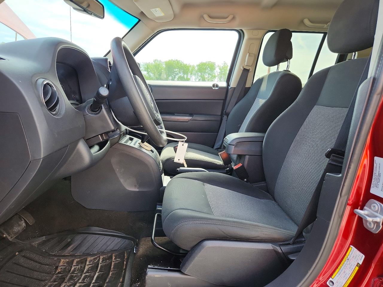 2015 Jeep Patriot Sport Red vin: 1C4NJPBB3FD349908