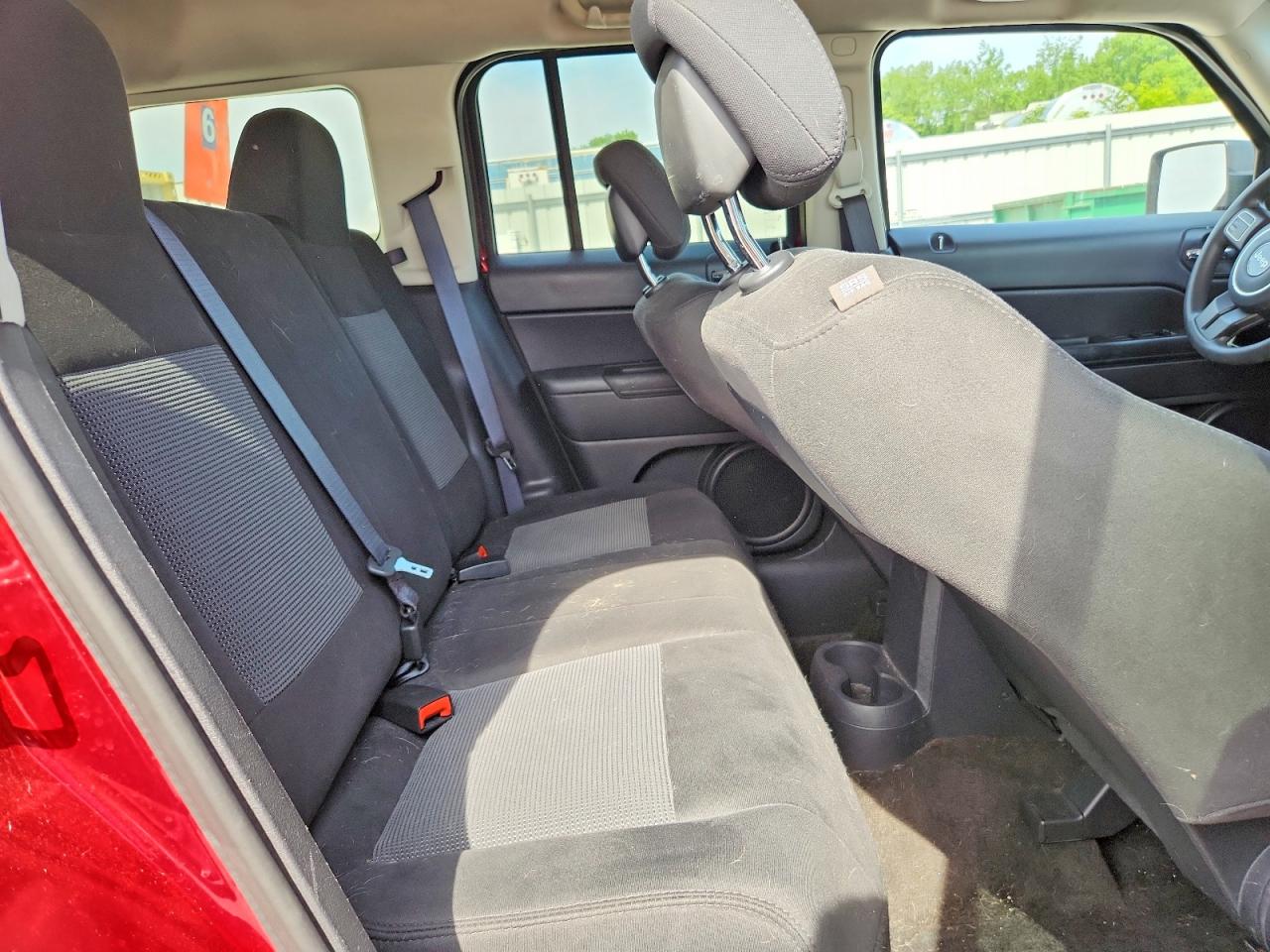 2015 Jeep Patriot Sport Red vin: 1C4NJPBB3FD349908