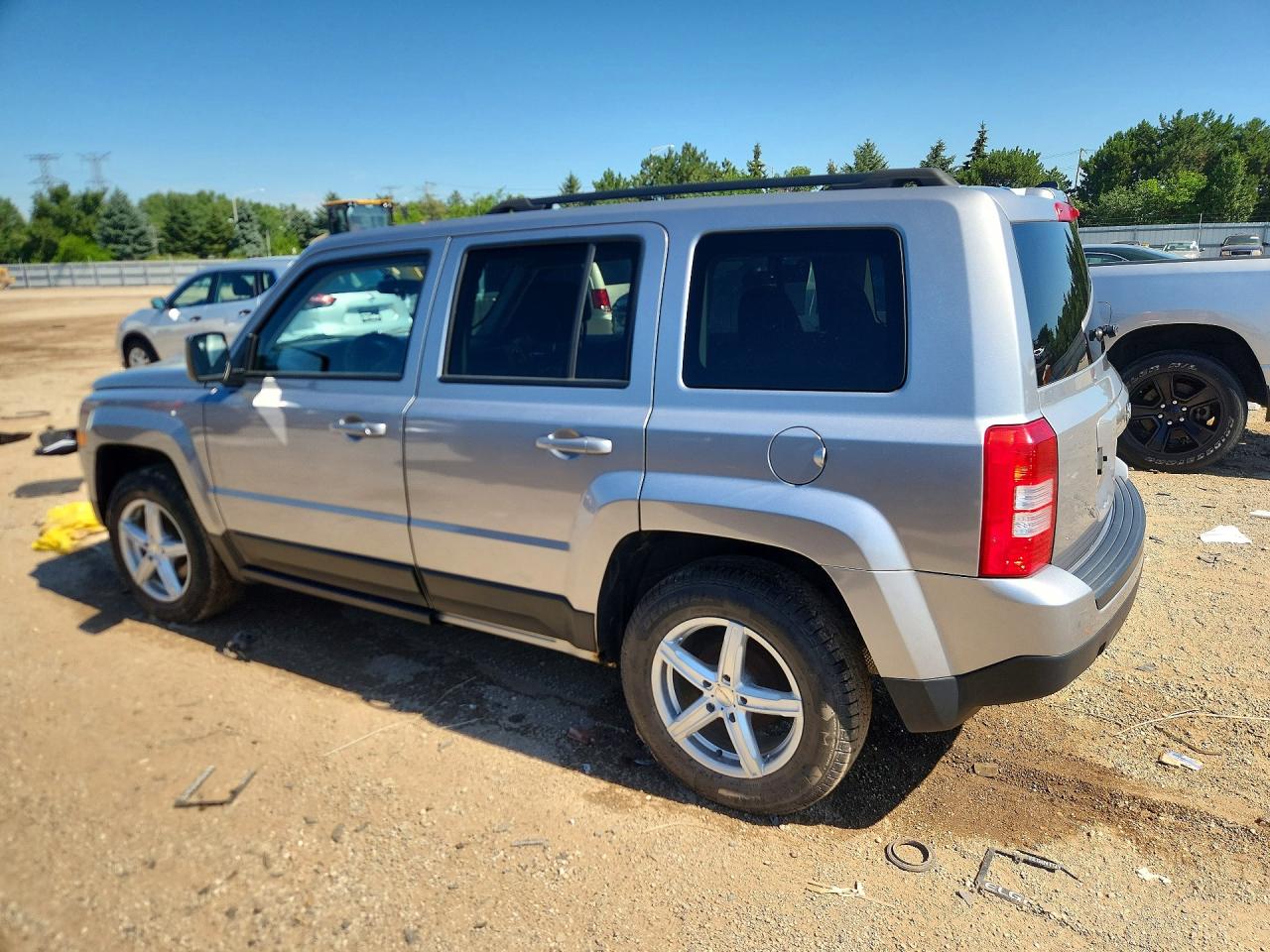 2015 Jeep Patriot Sport Silver vin: 1C4NJPBB3FD398364