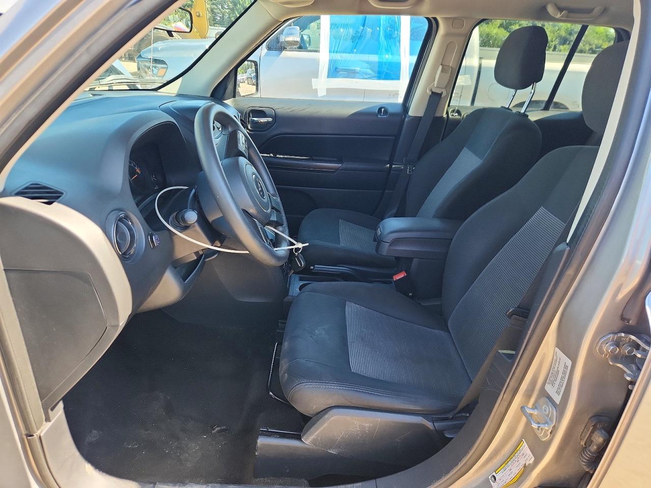 2015 Jeep Patriot Sport Silver vin: 1C4NJPBB3FD398364