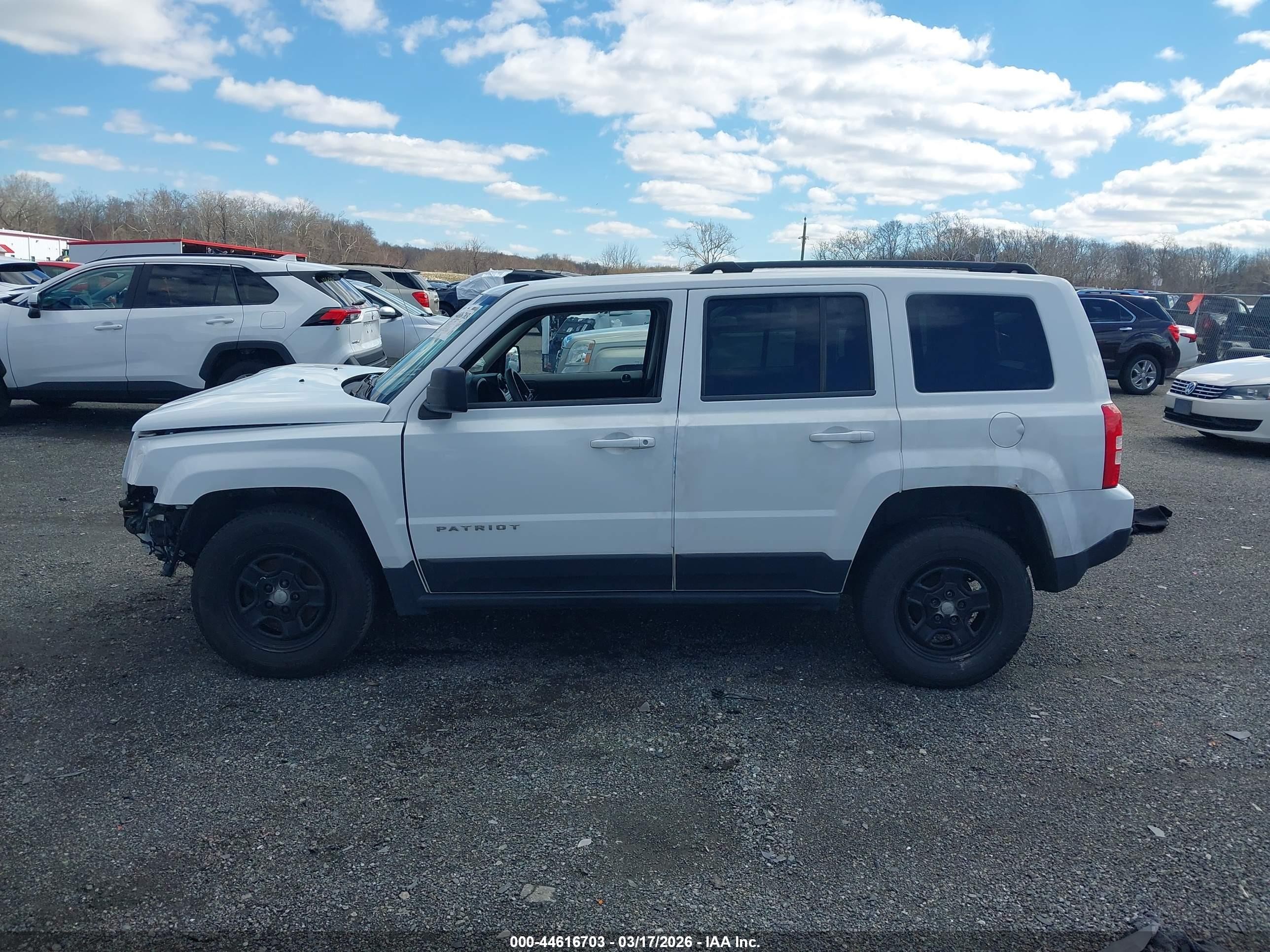 2012 Jeep Patriot Sport White vin: 1C4NJPBB4CD554049