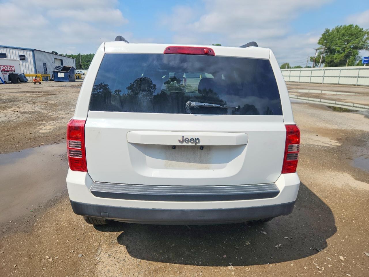 2012 Jeep Patriot Sport White vin: 1C4NJPBB4CD612113