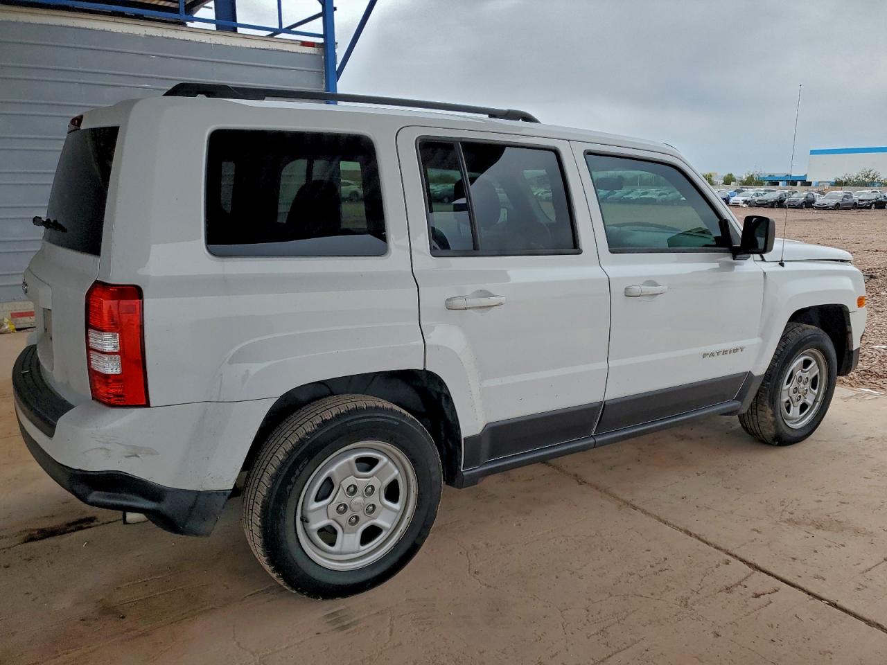 2014 Jeep Patriot Sport White vin: 1C4NJPBB4ED813089