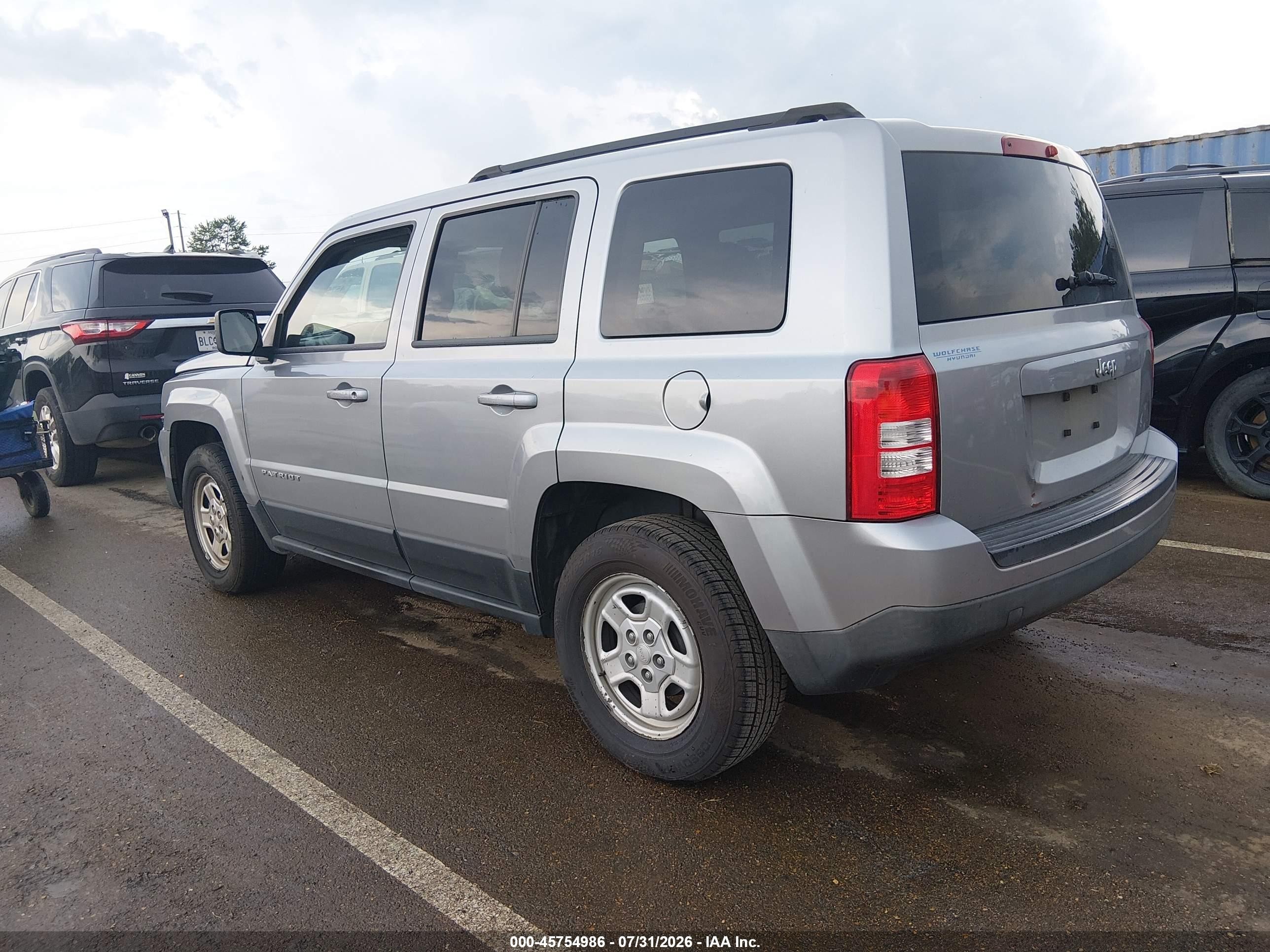 2014 Jeep Patriot Sport Серебряный vin: 1C4NJPBB4ED911703