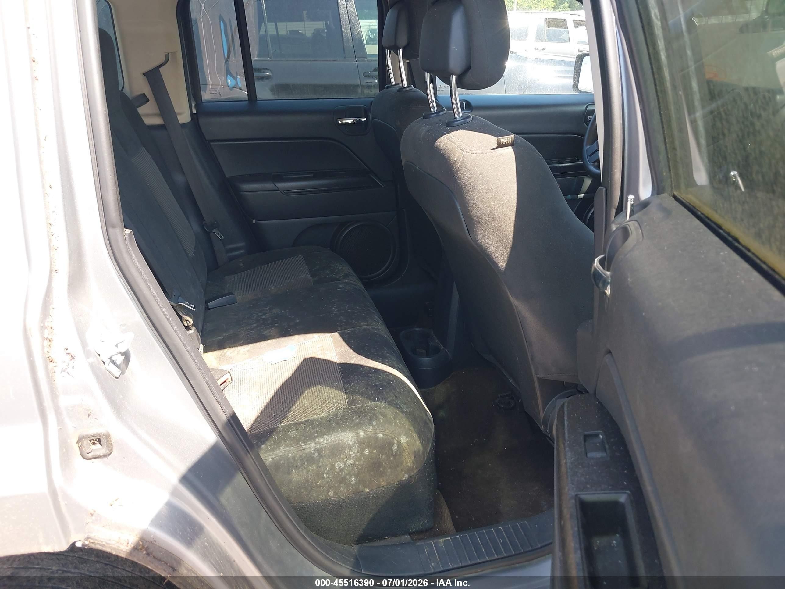2015 Jeep Patriot Sport Gray vin: 1C4NJPBB4FD342417