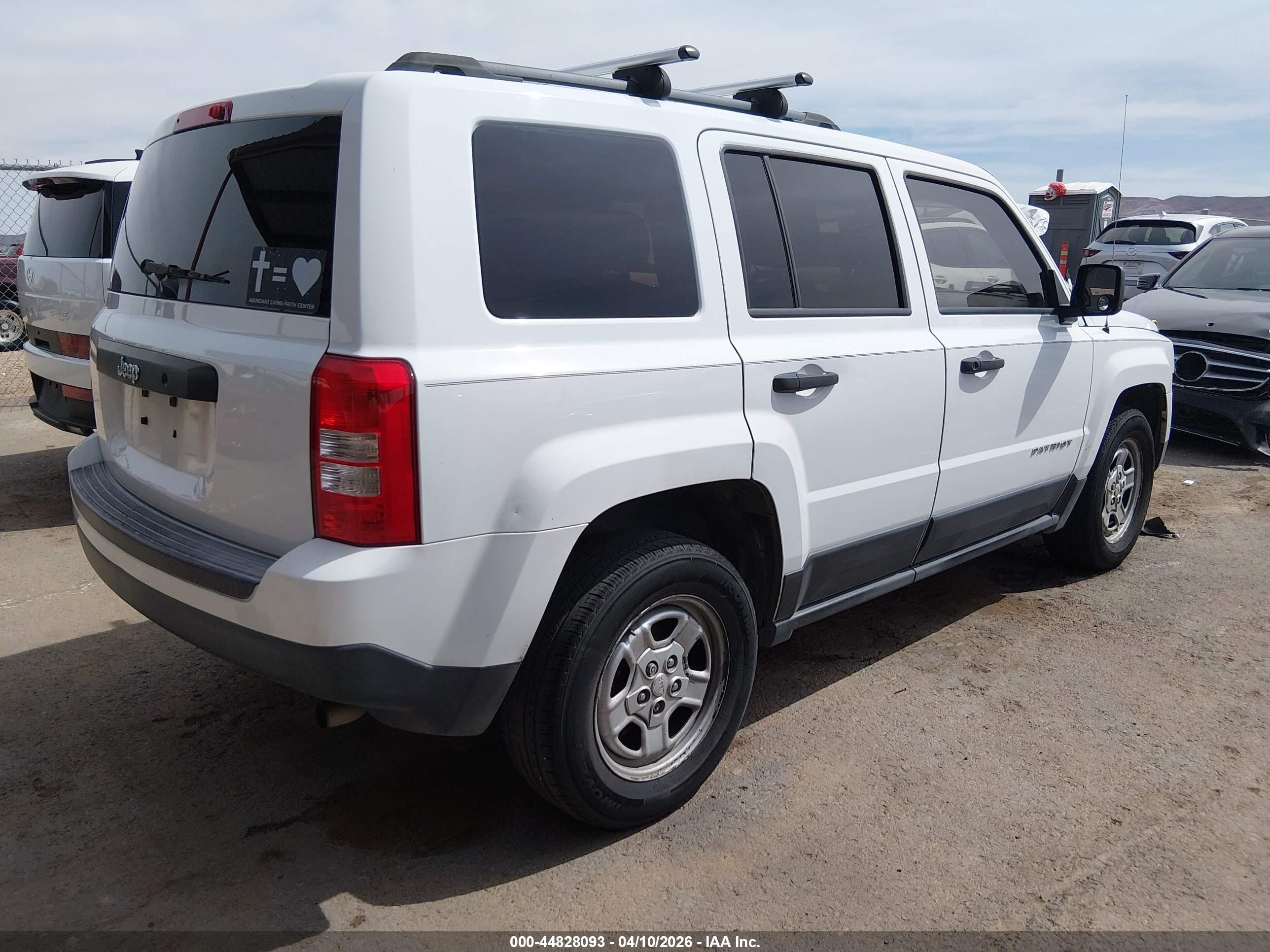 2015 Jeep Patriot Sport White vin: 1C4NJPBB4FD361677