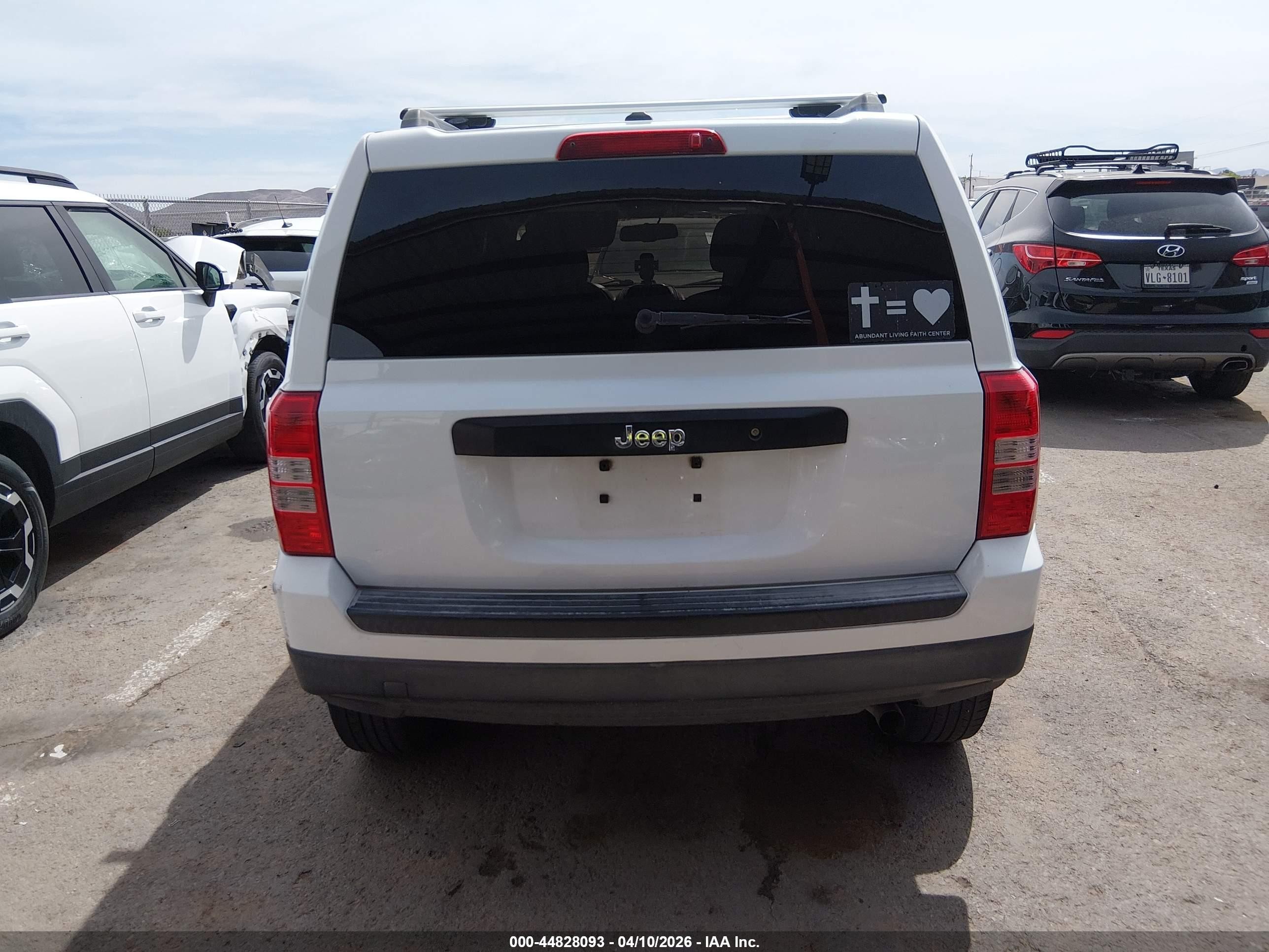 2015 Jeep Patriot Sport White vin: 1C4NJPBB4FD361677