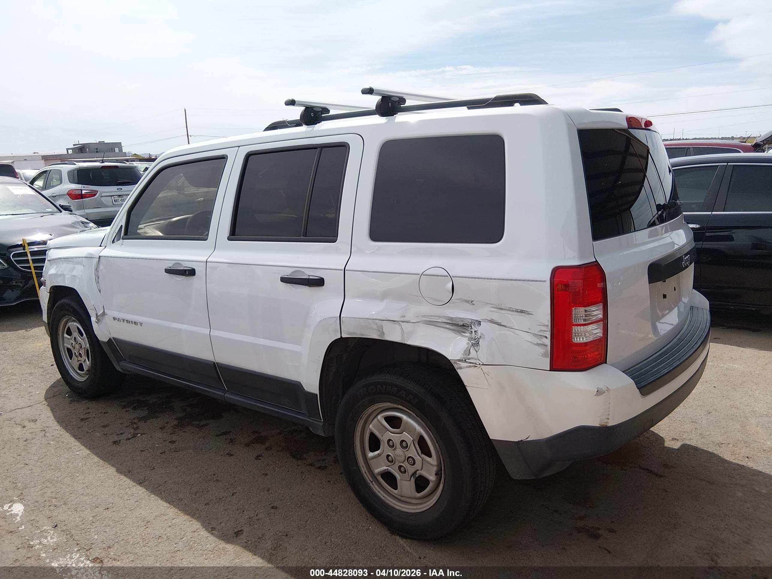 2015 Jeep Patriot Sport White vin: 1C4NJPBB4FD361677