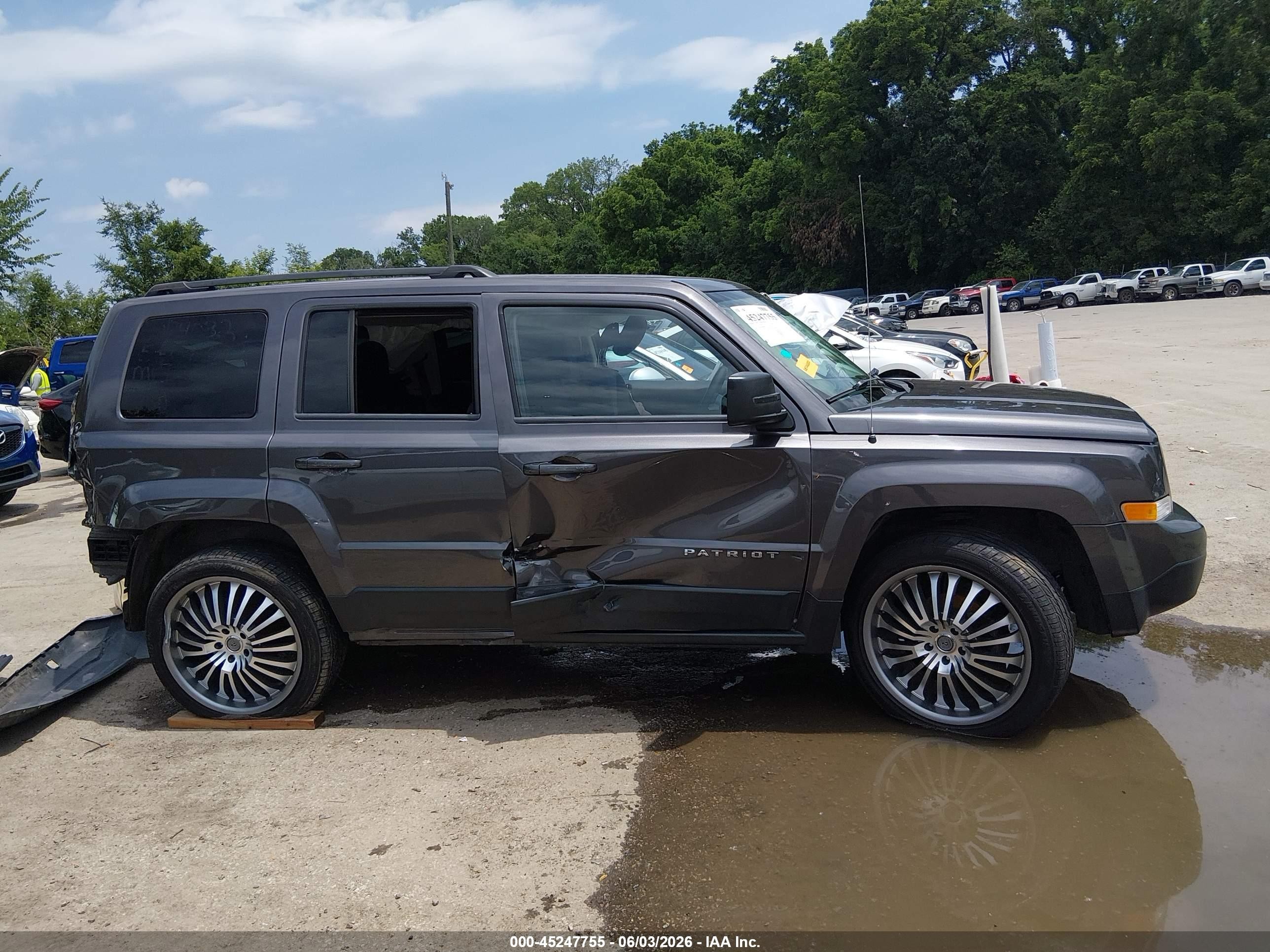 2015 Jeep Patriot Sport Gray vin: 1C4NJPBB4FD386949