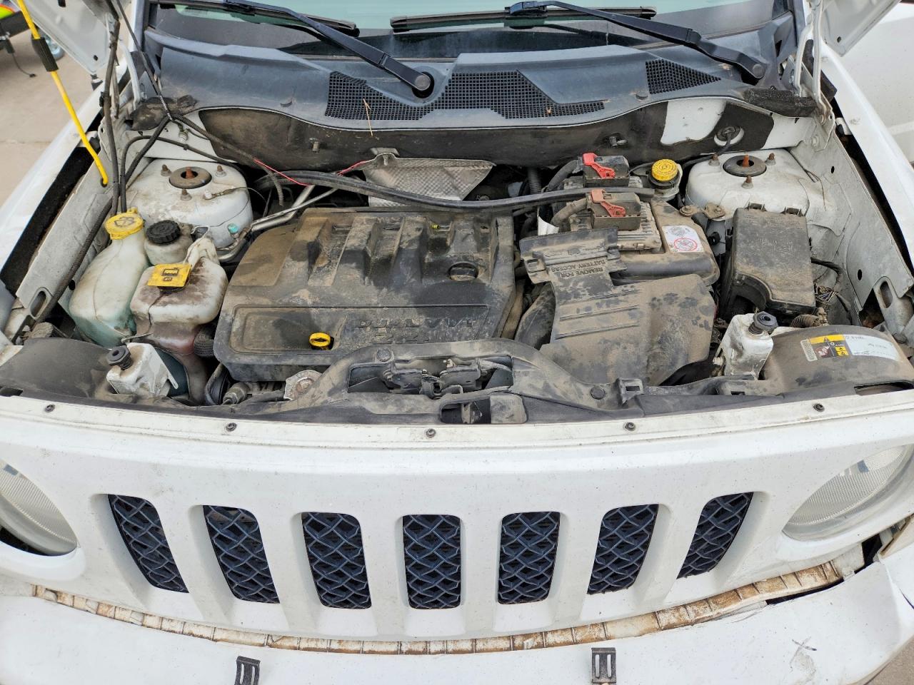2016 Jeep Patriot Sport White vin: 1C4NJPBB5GD777450