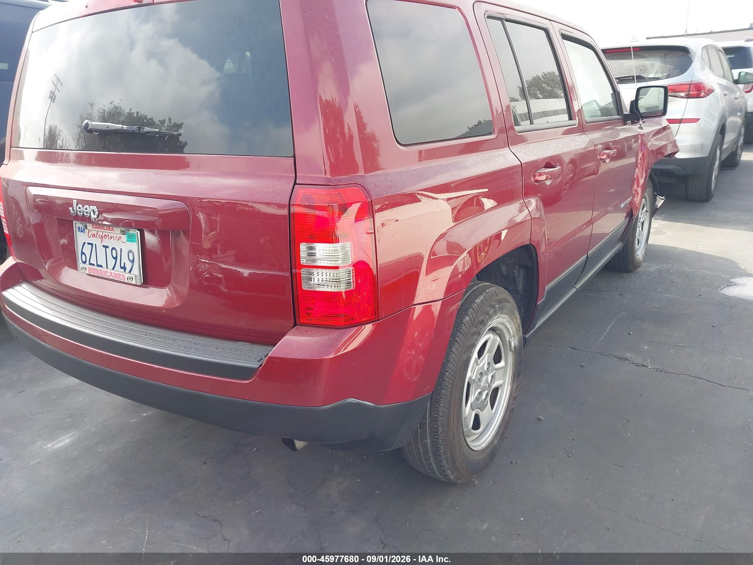 2013 Jeep Patriot Sport Red vin: 1C4NJPBB6DD232014