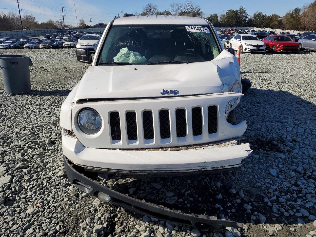 2015 Jeep Patriot Sport White vin: 1C4NJPBB6FD296427