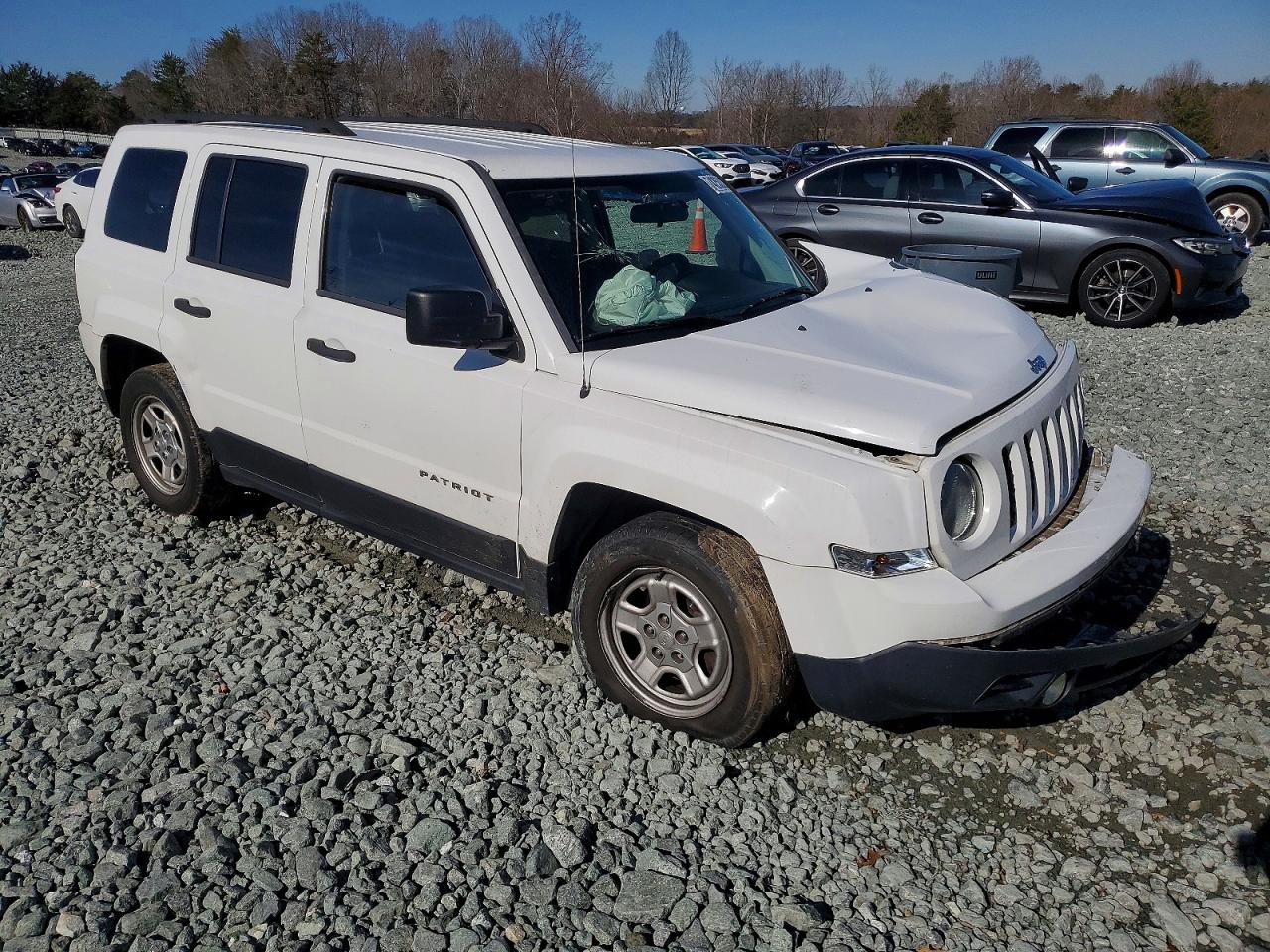 2015 Jeep Patriot Sport White vin: 1C4NJPBB6FD296427