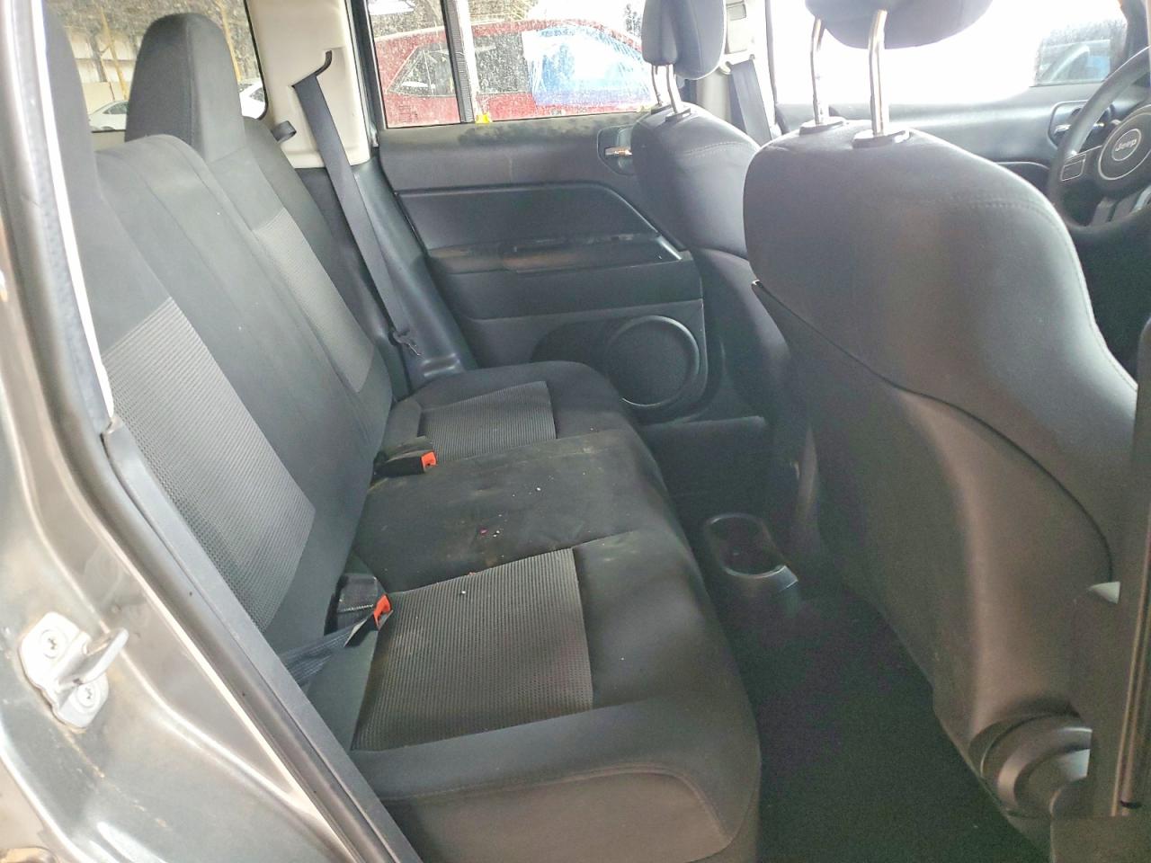 2012 Jeep Patriot Sport Gray vin: 1C4NJPBB7CD634798