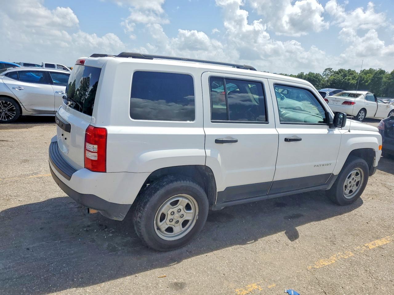 2016 Jeep Patriot Sport White vin: 1C4NJPBB7GD760276