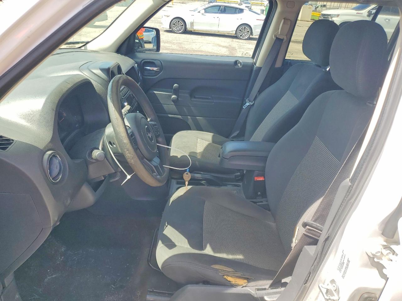 2016 Jeep Patriot Sport White vin: 1C4NJPBB7GD760276