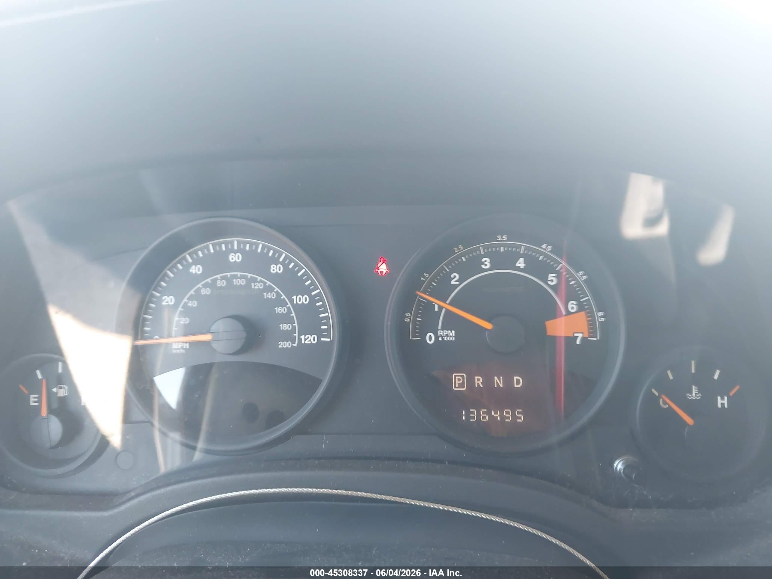 2014 Jeep Patriot Sport Серебряный vin: 1C4NJPBB8ED789475
