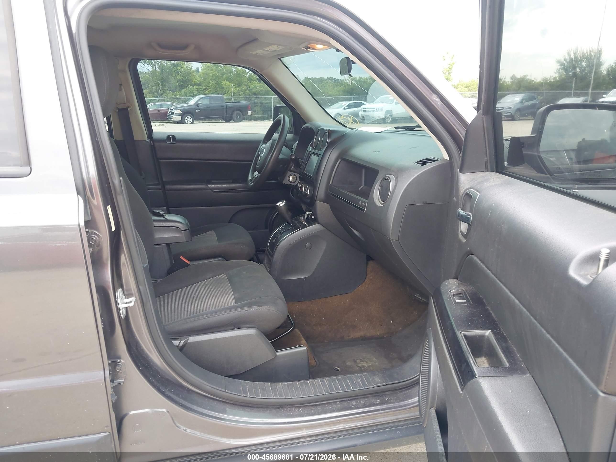 2014 Jeep Patriot Sport Gray vin: 1C4NJPBB8ED916094