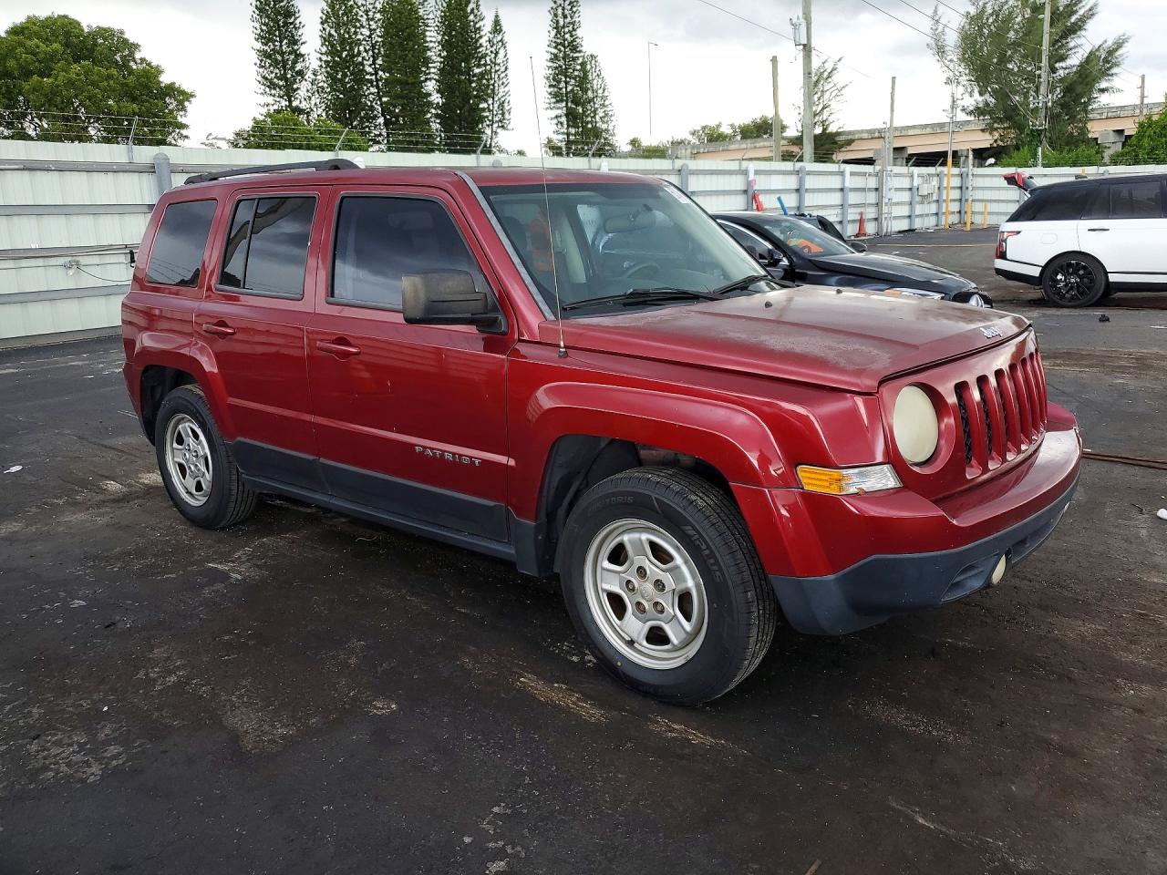 2014 Jeep Patriot Sport Red vin: 1C4NJPBB8ED917374