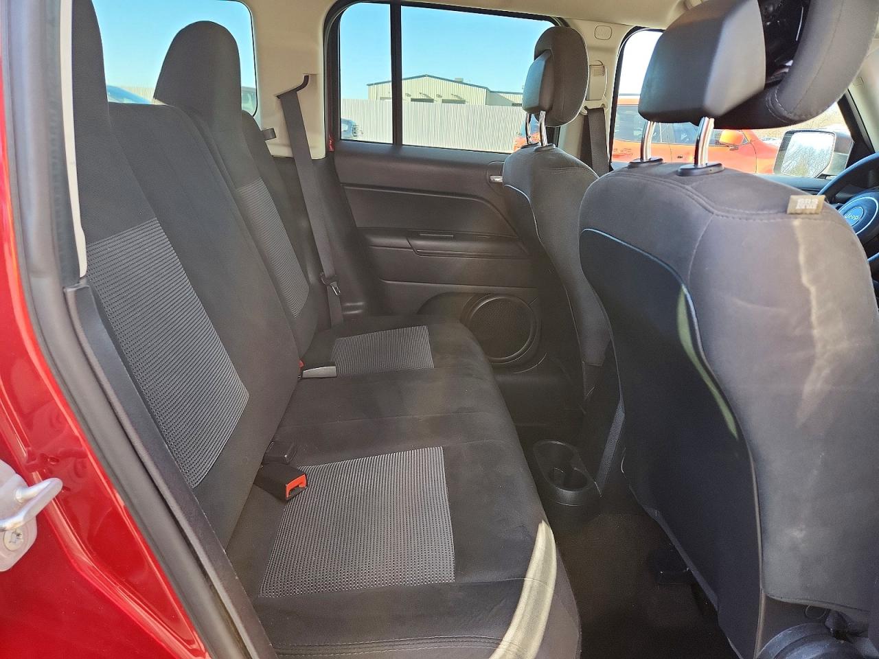 2015 Jeep Patriot Sport Red vin: 1C4NJPBB8FD397890