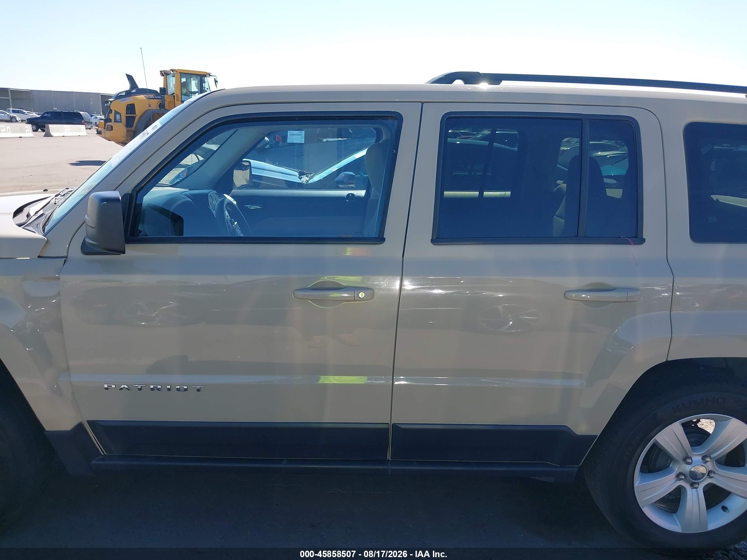 2017 Jeep Patriot Sport Tan vin: 1C4NJPBB8HD136343