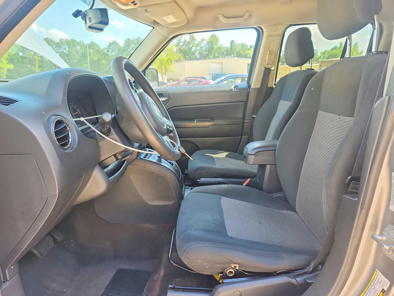 2015 Jeep Patriot Sport Silver vin: 1C4NJPBB9FD107348