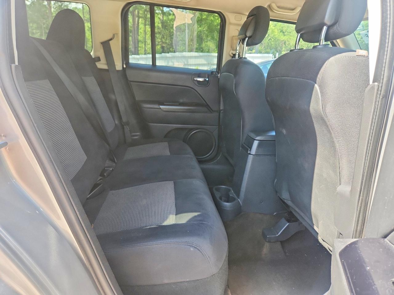 2015 Jeep Patriot Sport Silver vin: 1C4NJPBB9FD107348