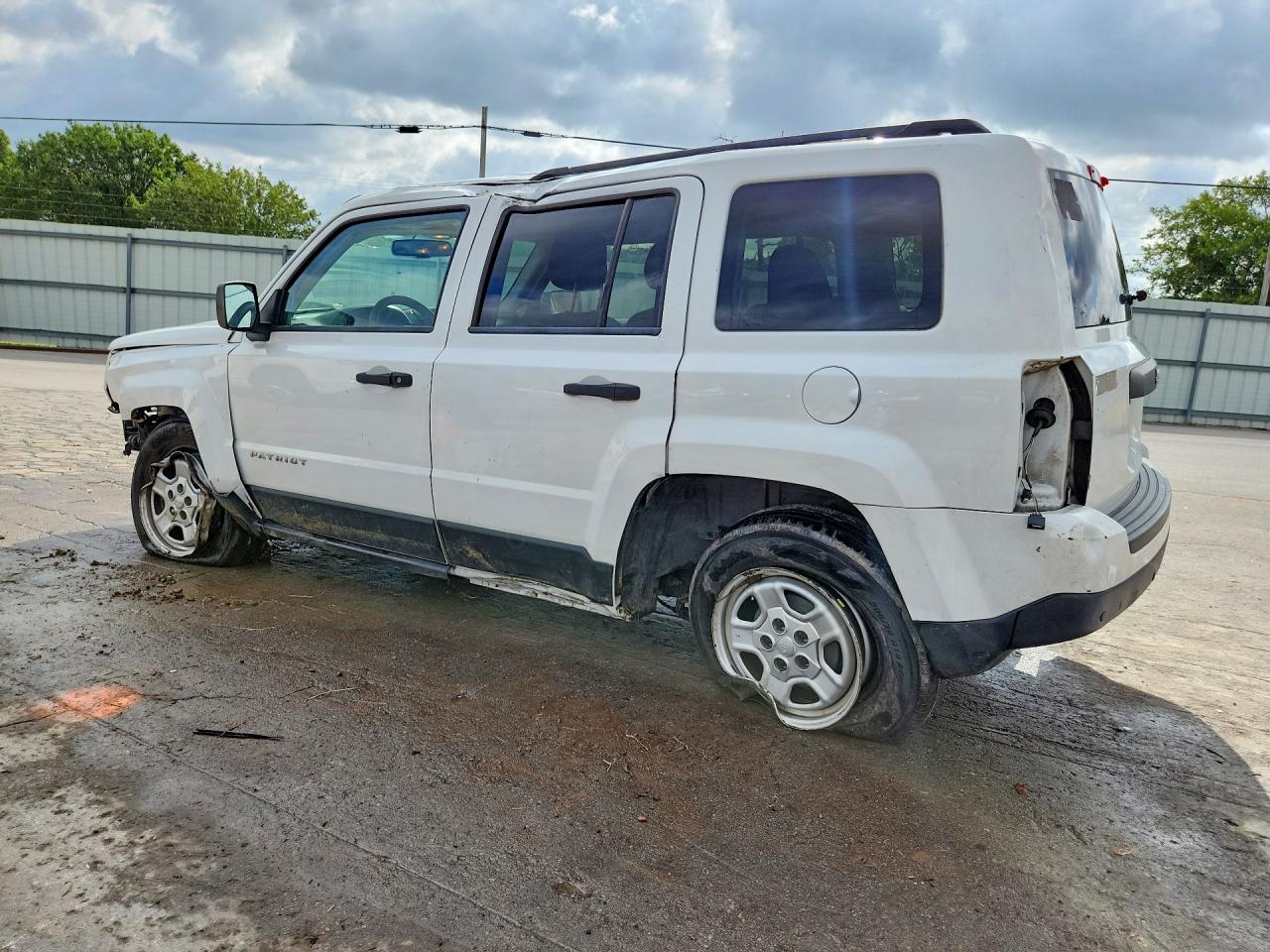 2016 Jeep Patriot Sport White vin: 1C4NJPBB9GD760280