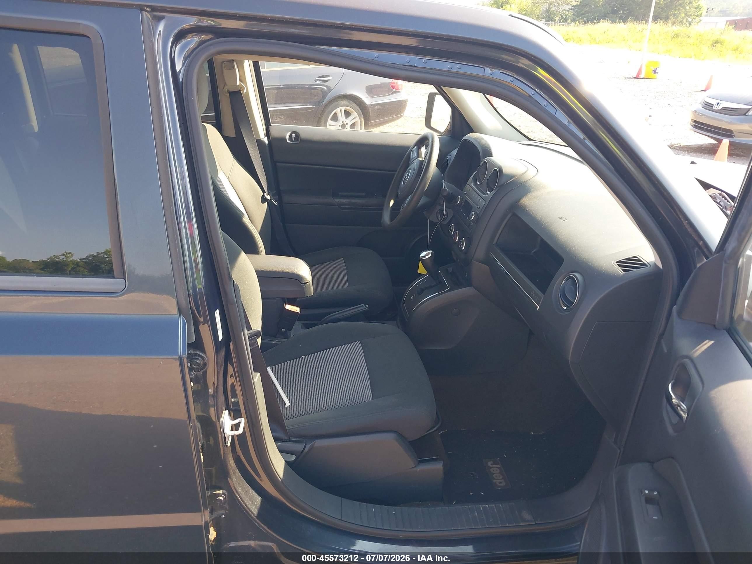 2014 Jeep Patriot Sport Gray vin: 1C4NJPBBXED714972