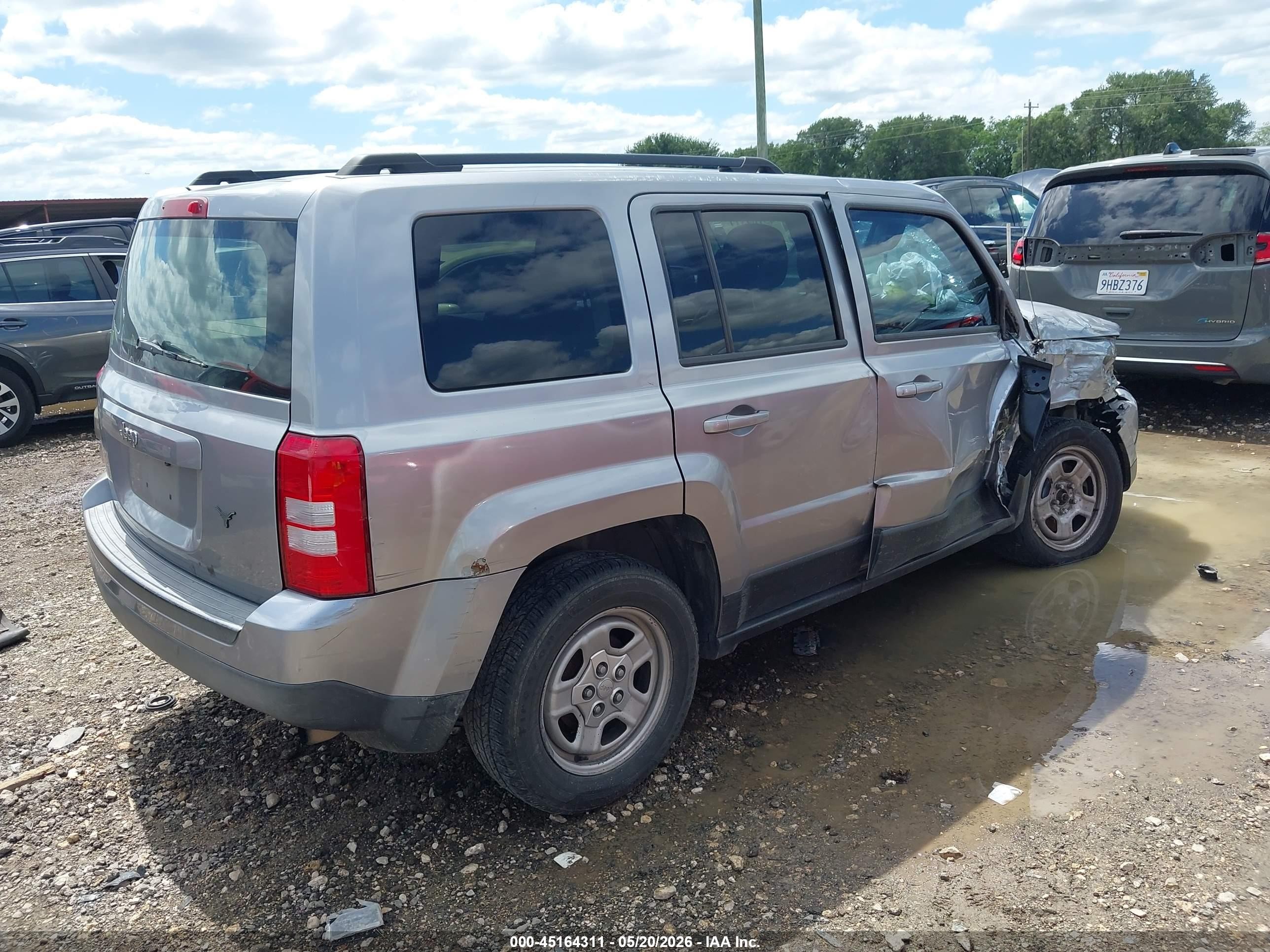 2015 Jeep Patriot Sport Silver vin: 1C4NJPBBXFD280974