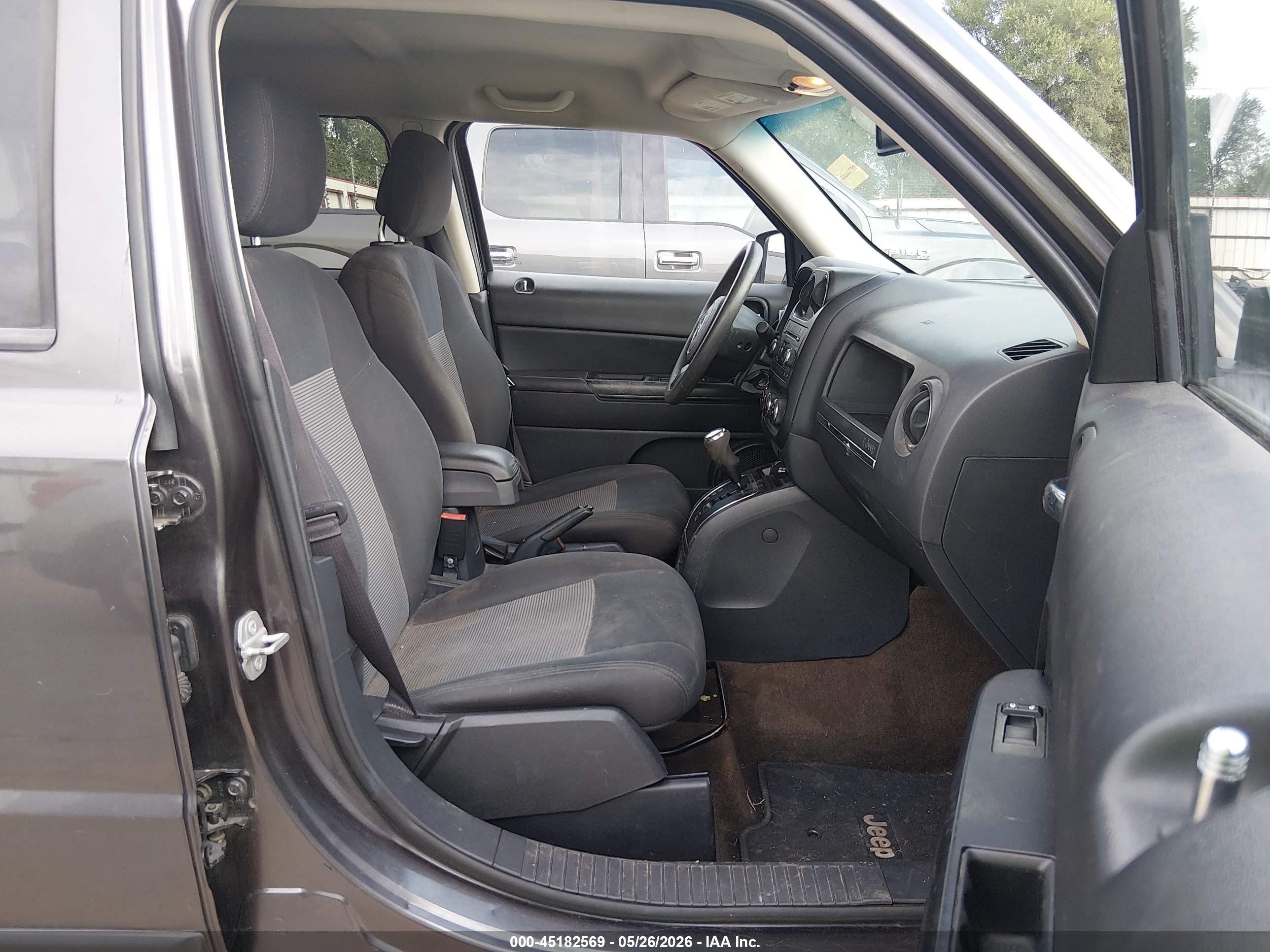 2015 Jeep Patriot Sport Gray vin: 1C4NJPBBXFD388026