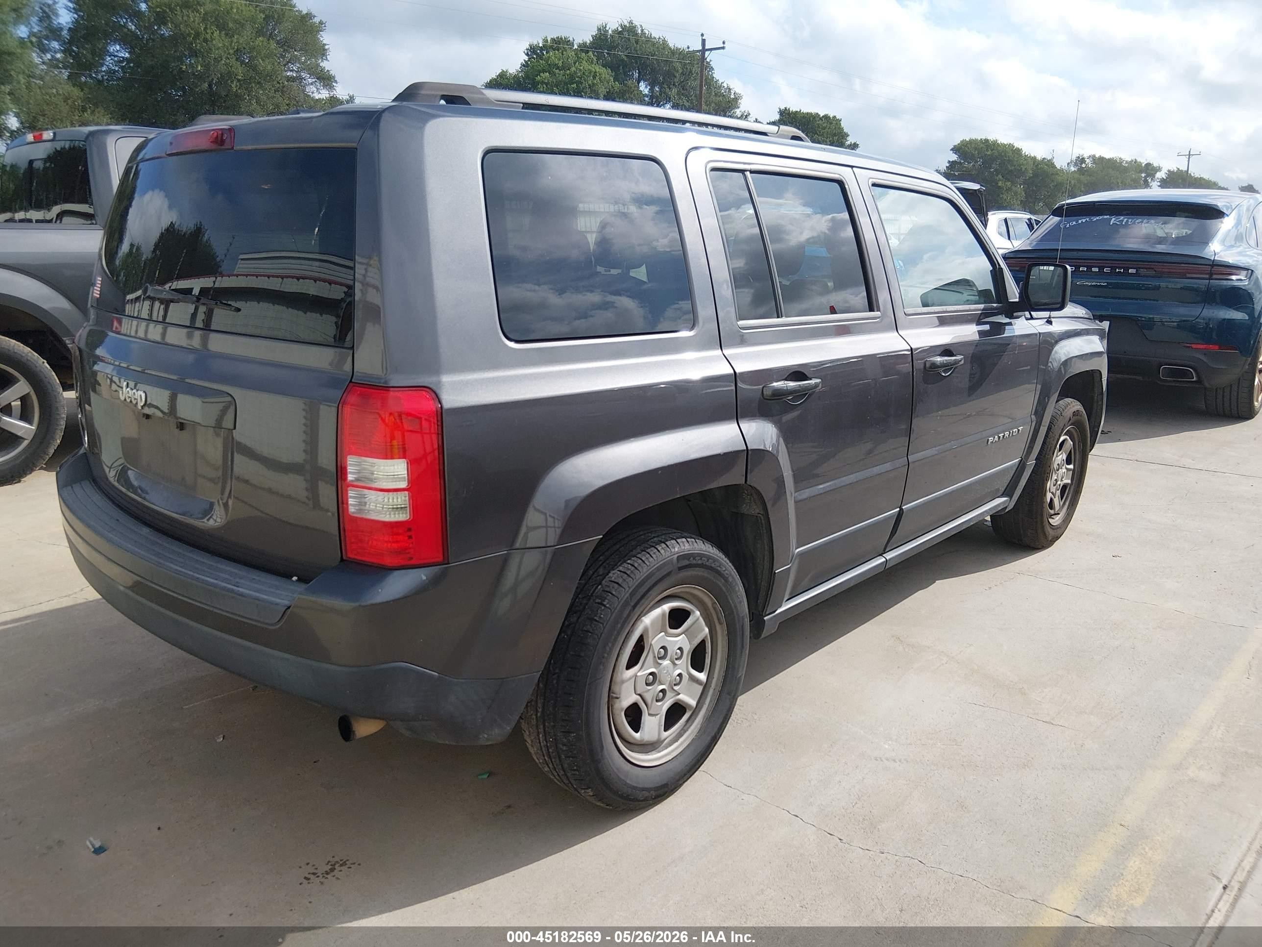 2015 Jeep Patriot Sport Gray vin: 1C4NJPBBXFD388026