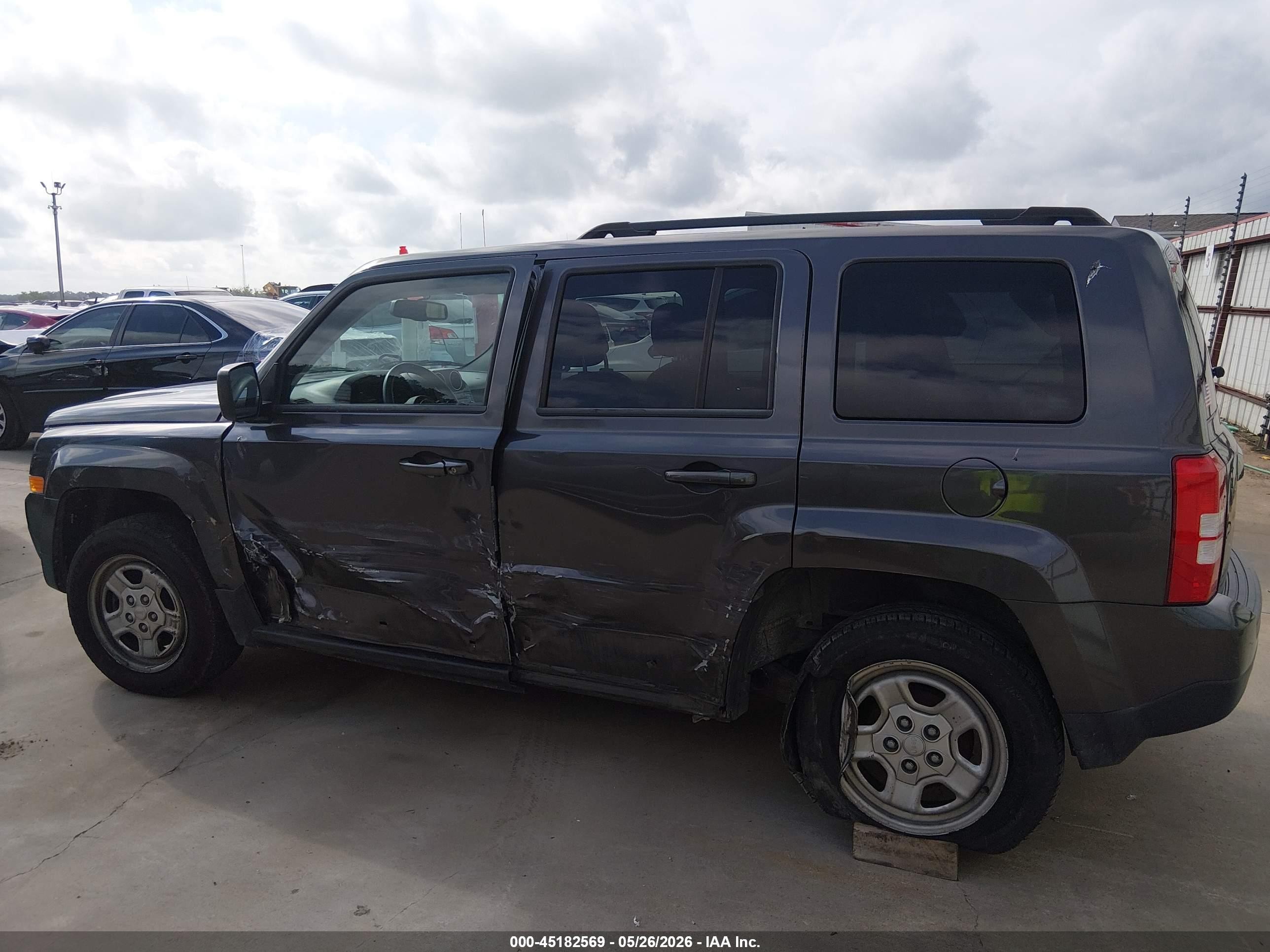 2015 Jeep Patriot Sport Gray vin: 1C4NJPBBXFD388026