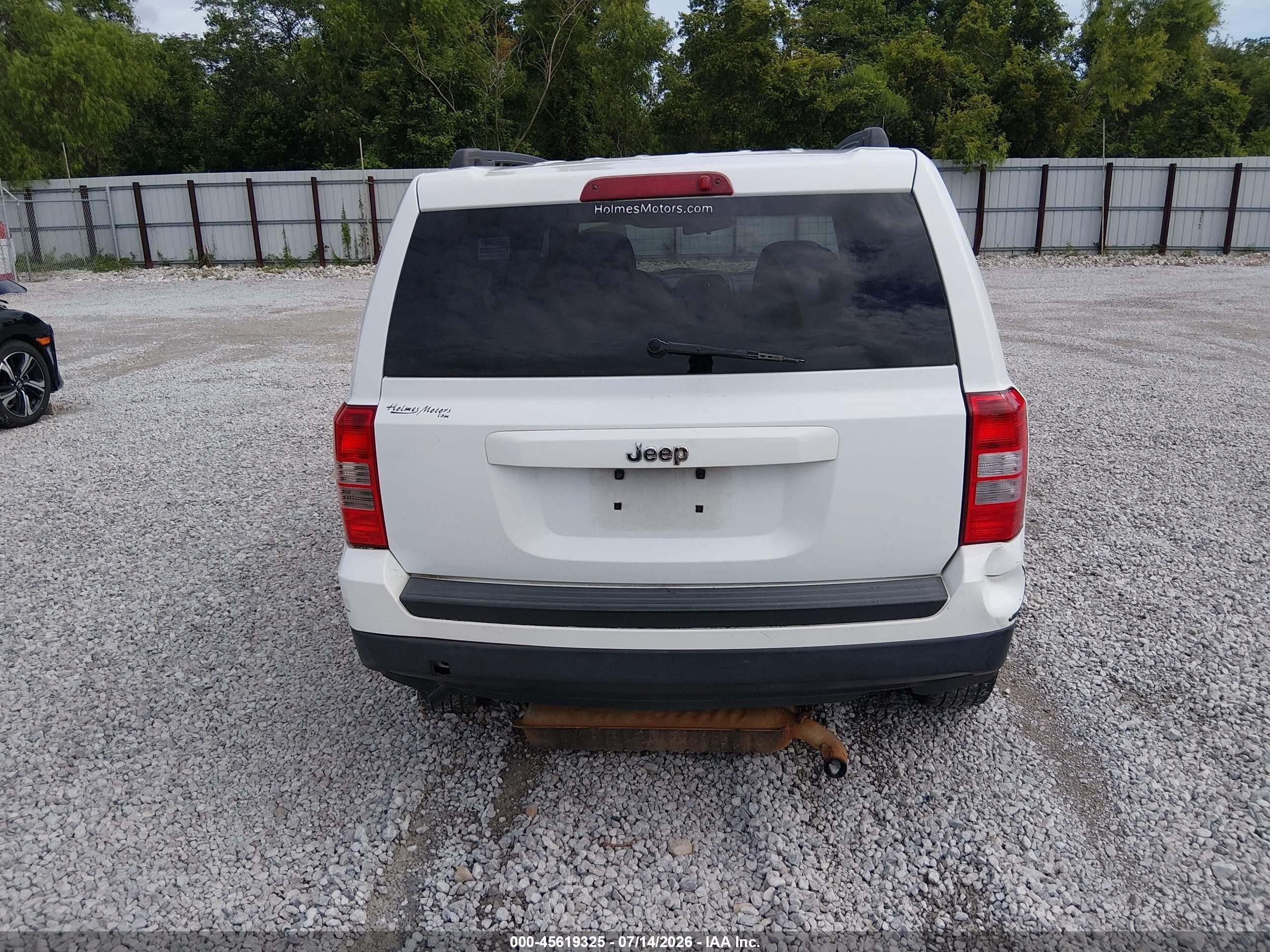 2015 Jeep Patriot Sport White vin: 1C4NJPBBXFD418576
