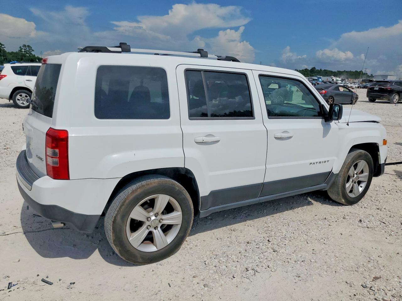 2012 Jeep Patriot Limited White vin: 1C4NJPCB2CD612061