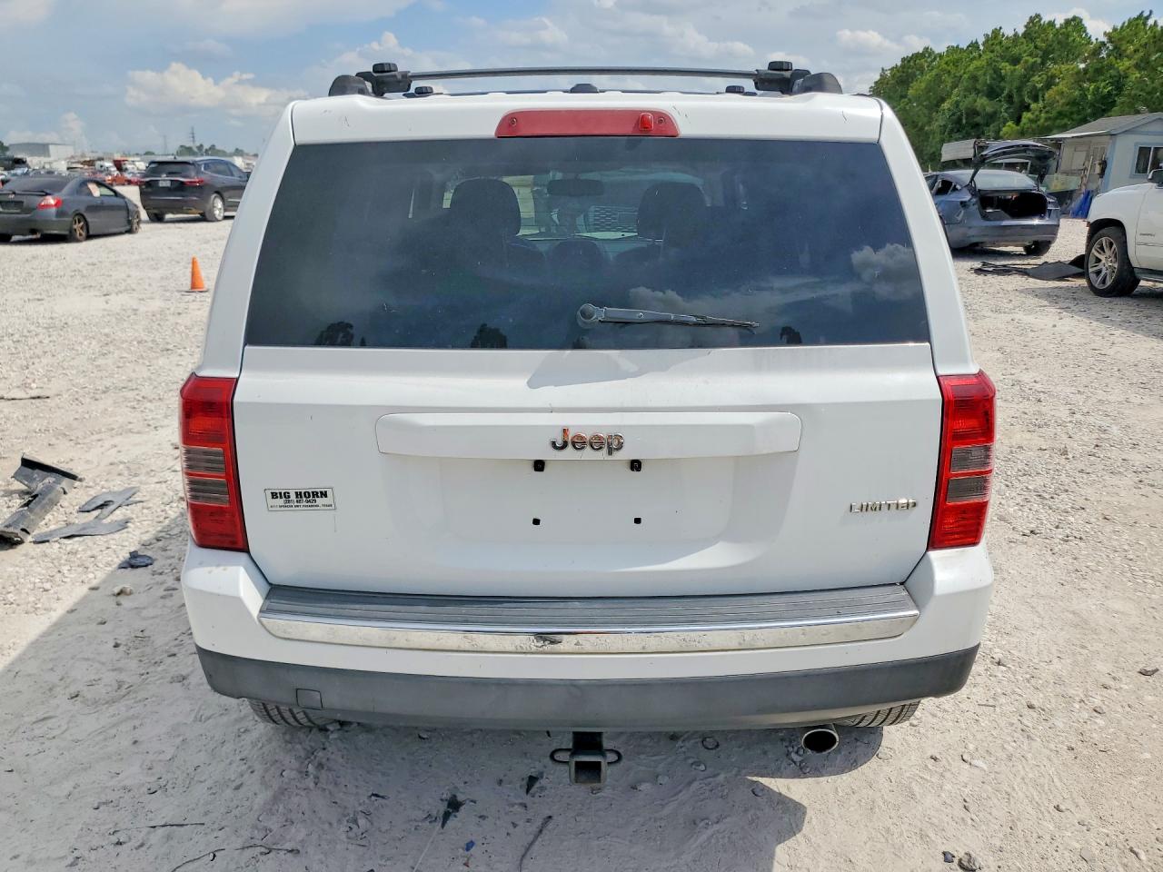 2012 Jeep Patriot Limited White vin: 1C4NJPCB2CD612061