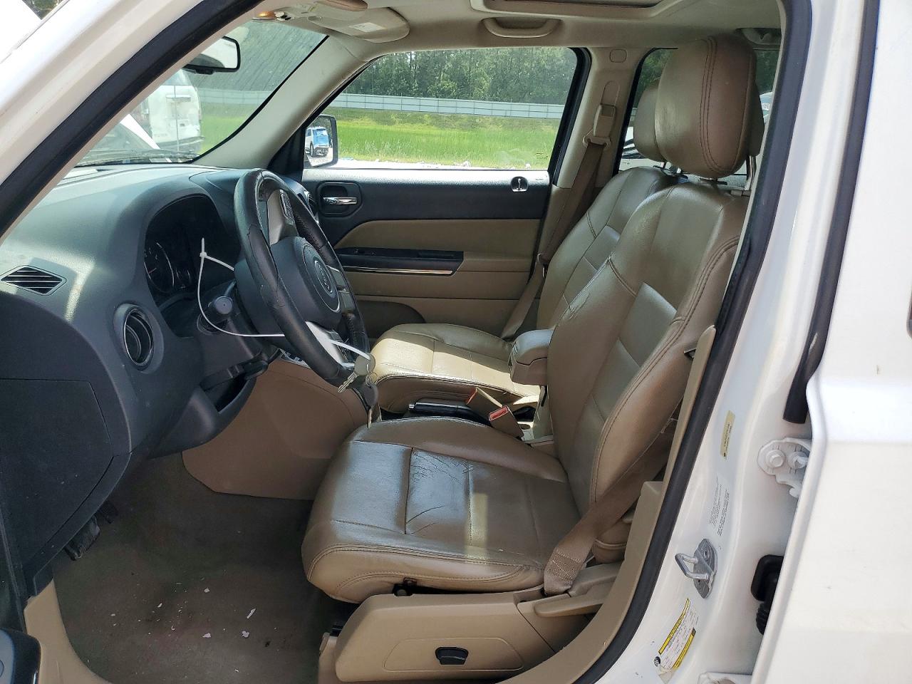 2012 Jeep Patriot Limited White vin: 1C4NJPCB2CD612061